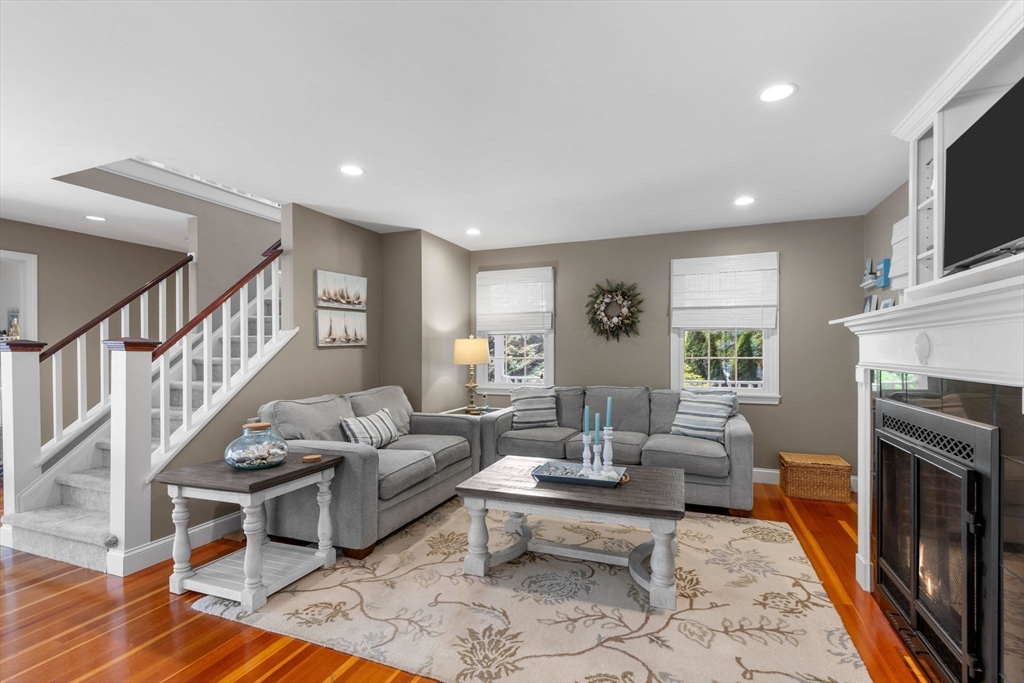 621 W Falmouth Hwy