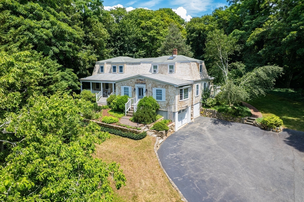 621 W Falmouth Hwy