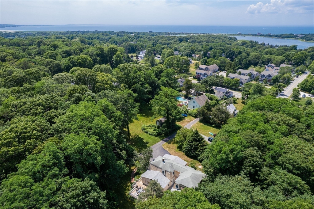 621 W Falmouth Hwy