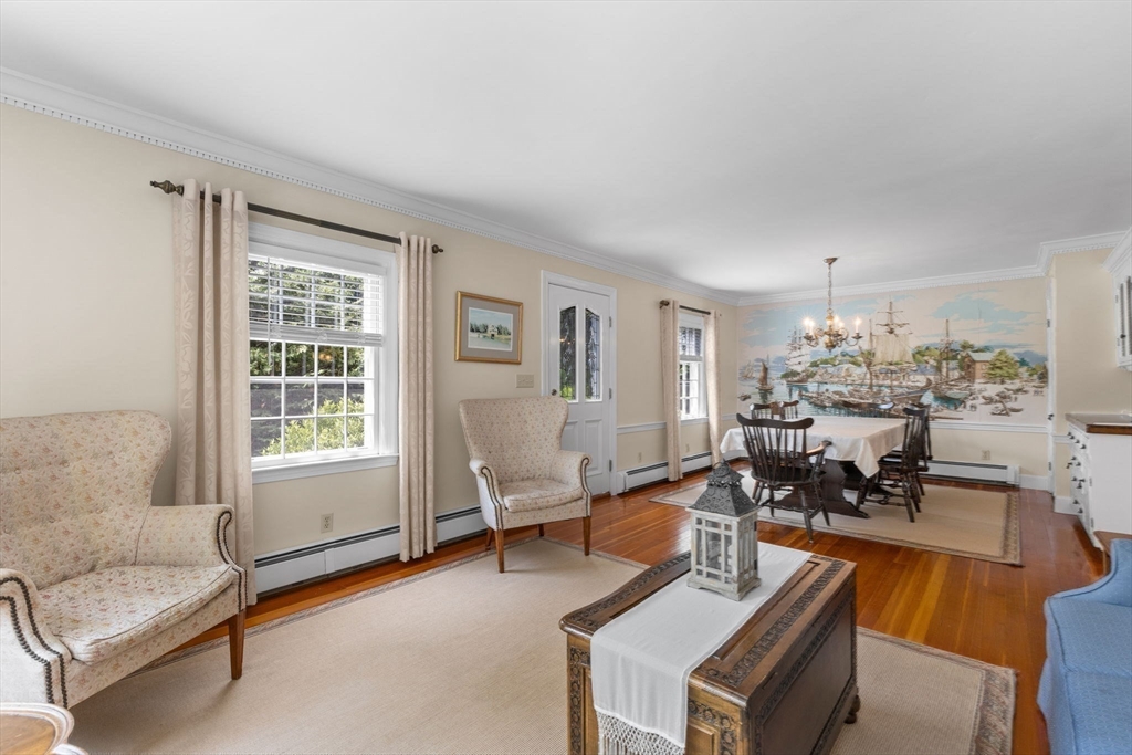 621 W Falmouth Hwy