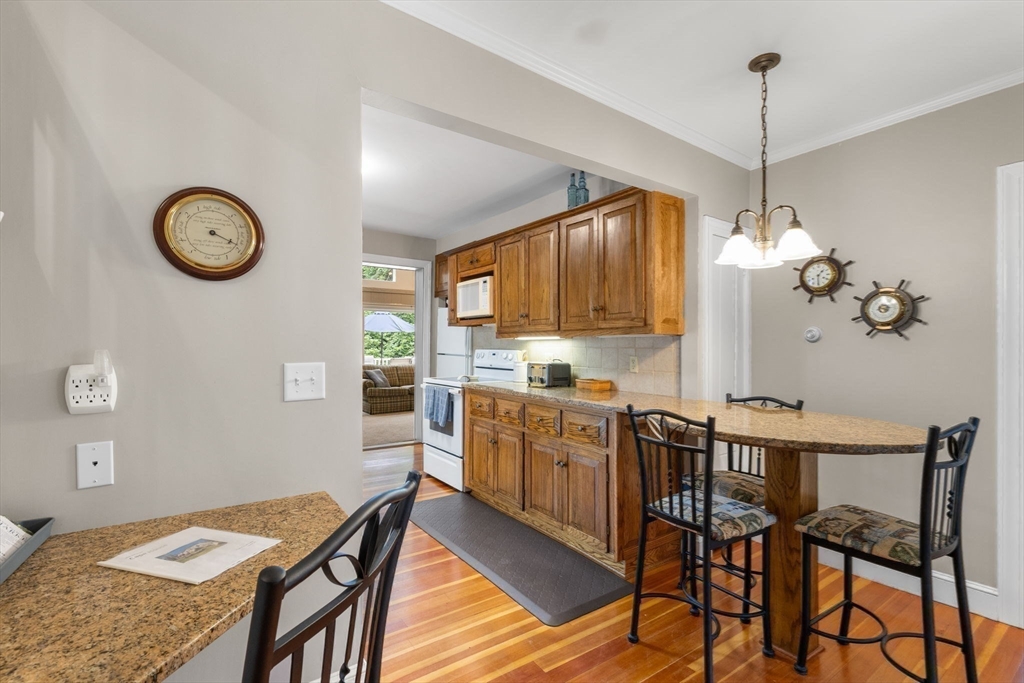 621 W Falmouth Hwy