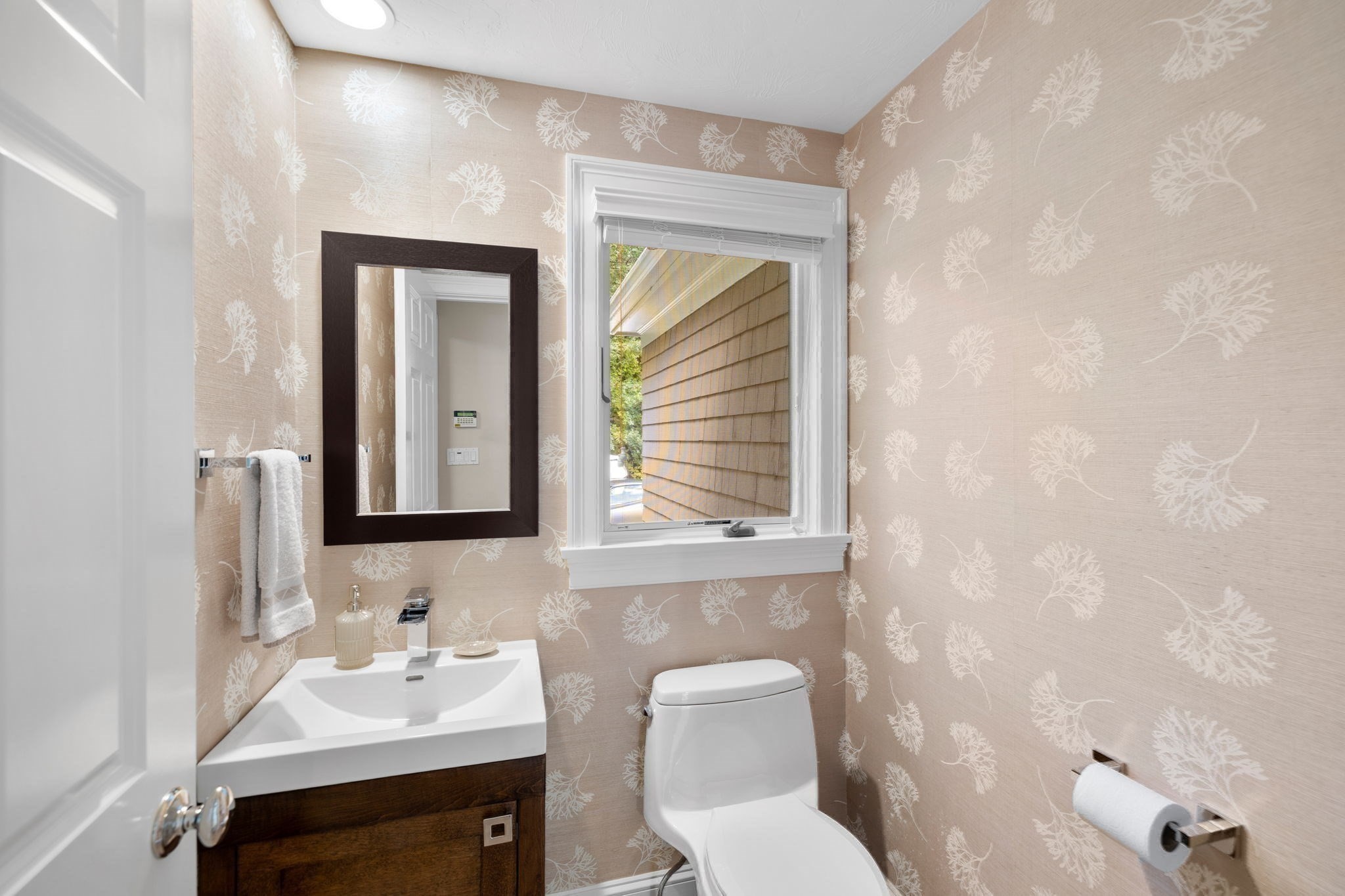 331 Falmouth Woods Rd