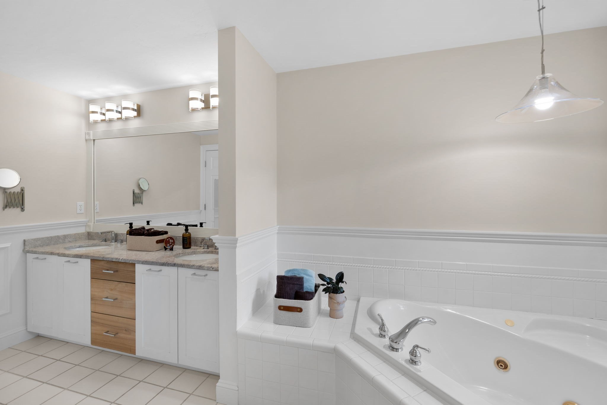 331 Falmouth Woods Rd
