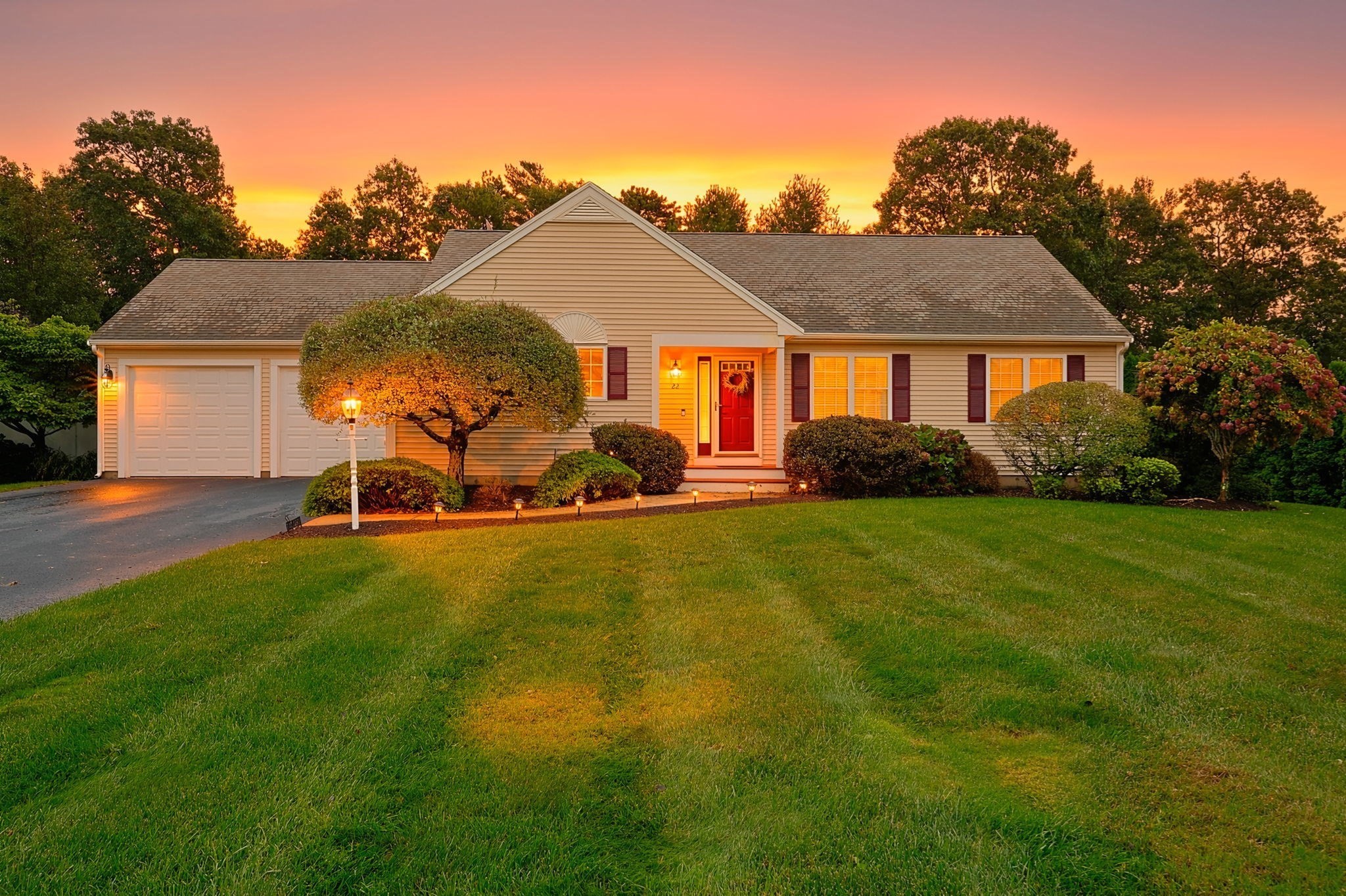 22 Mirasol Dr