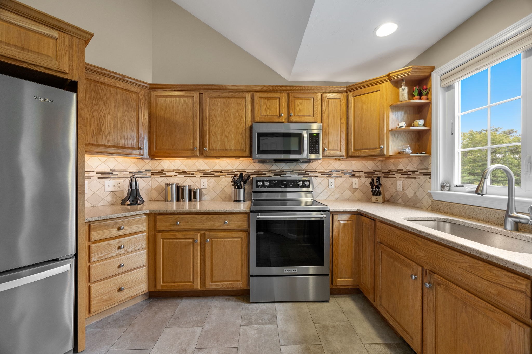 22 Mirasol Dr
