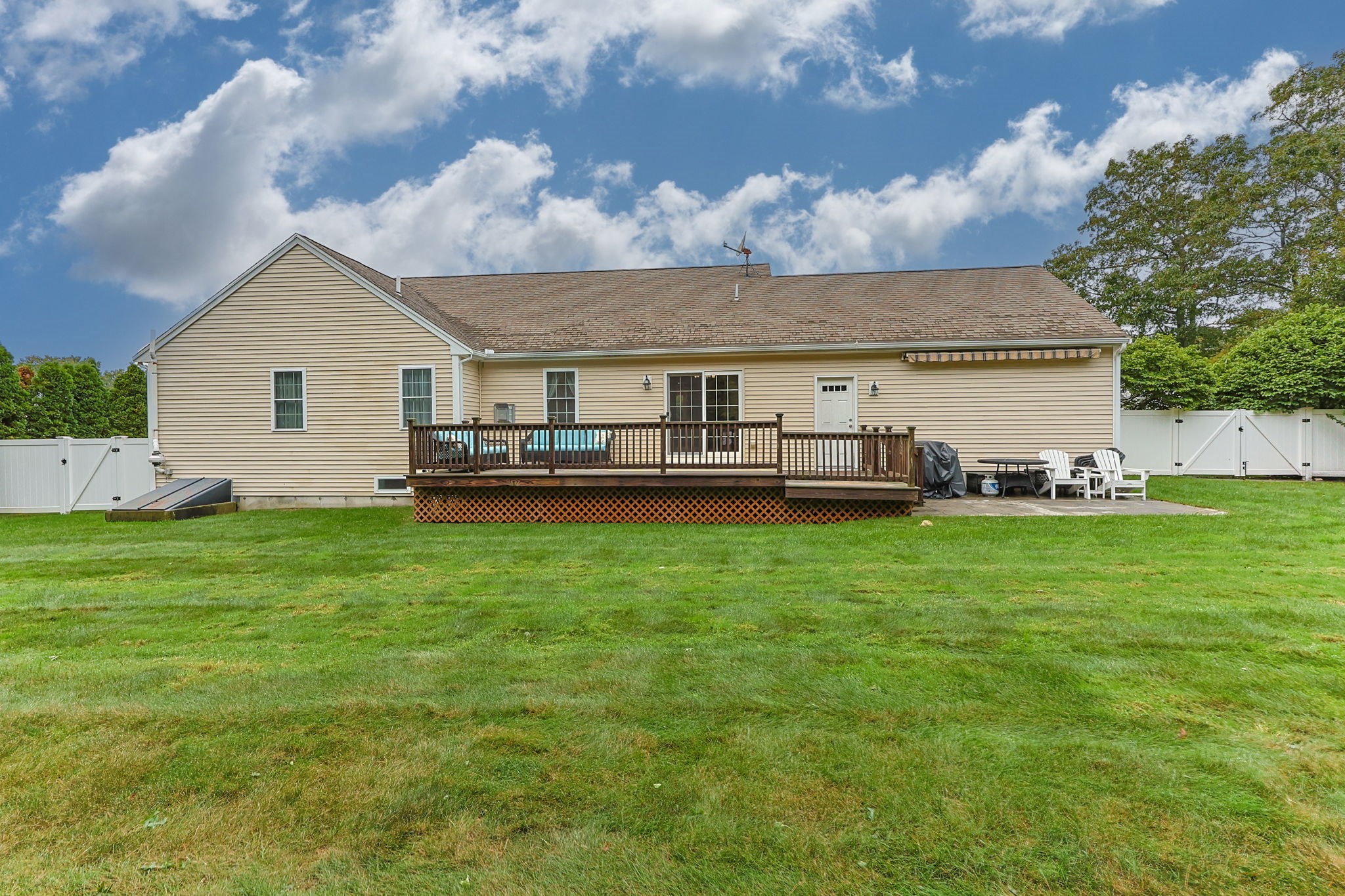 22 Mirasol Dr