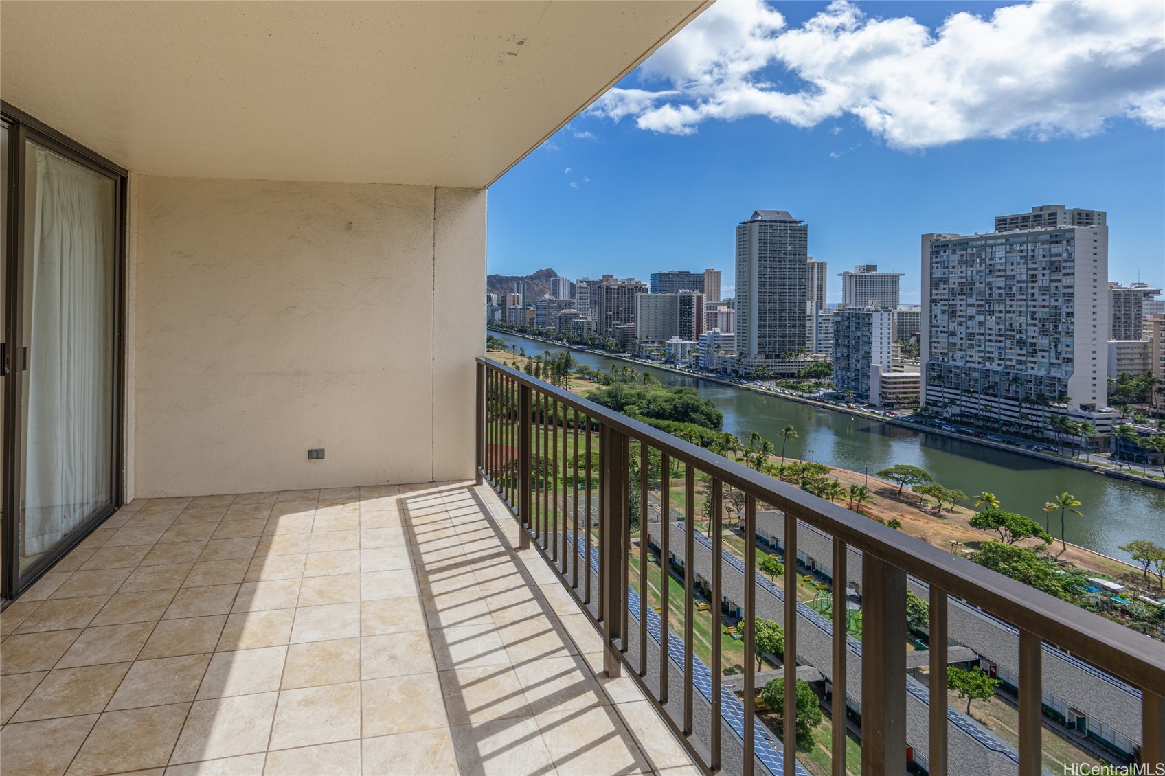 2444 Hihiwai Street 2106