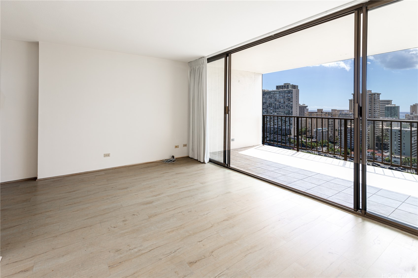 2444 Hihiwai Street 2106