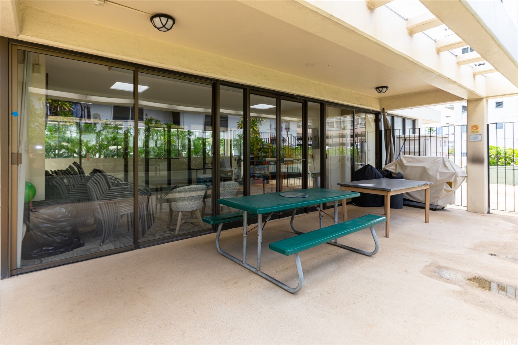 2444 Hihiwai Street 2106