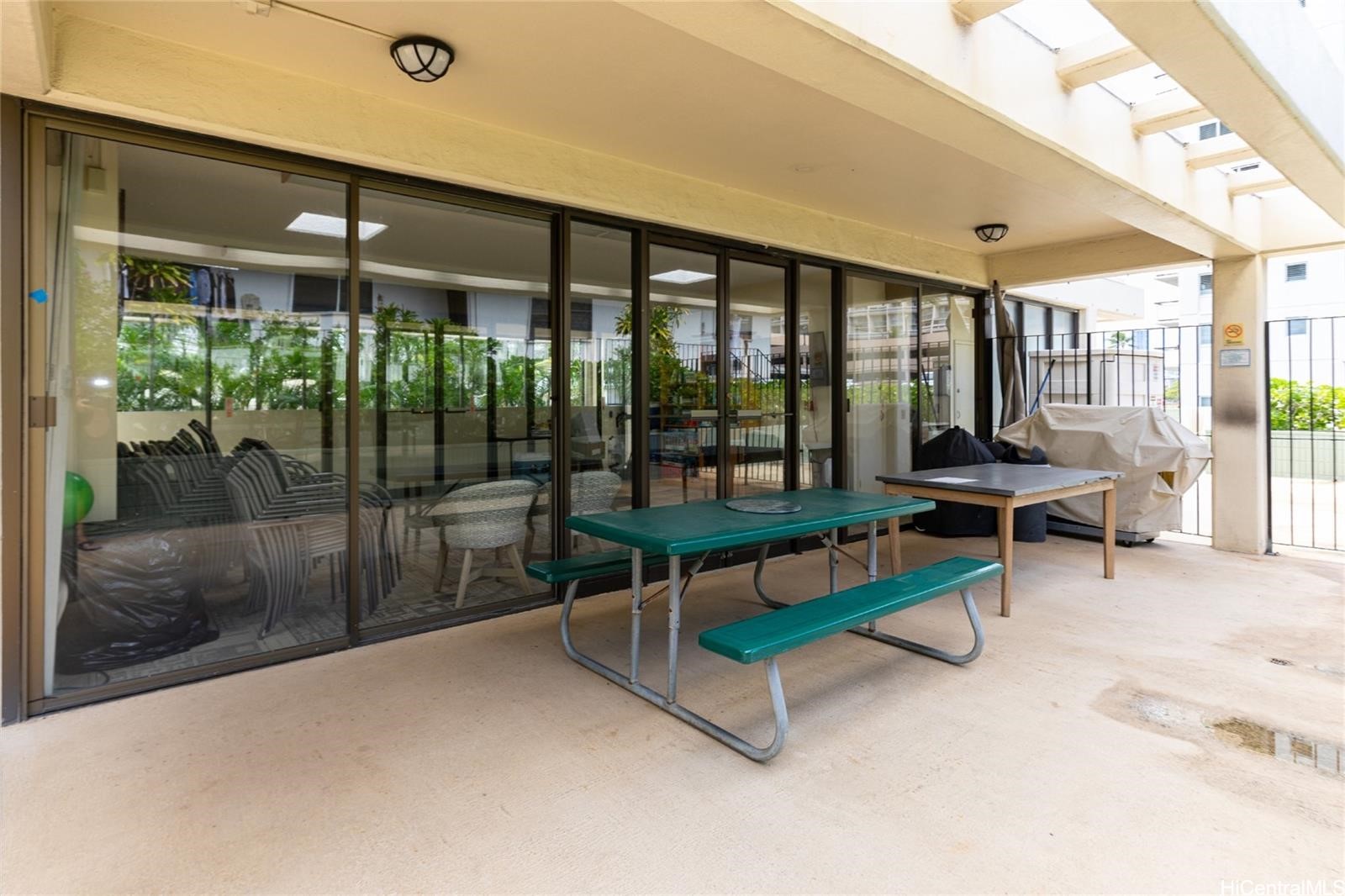 2444 Hihiwai Street 2106