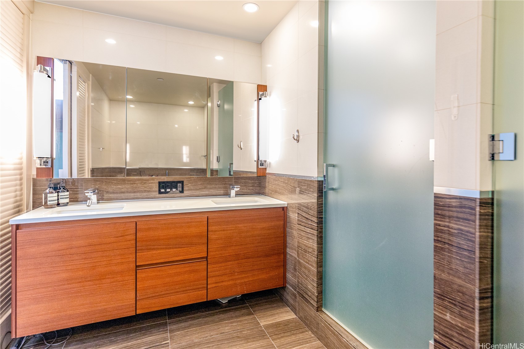 1108 Auahi Street 40