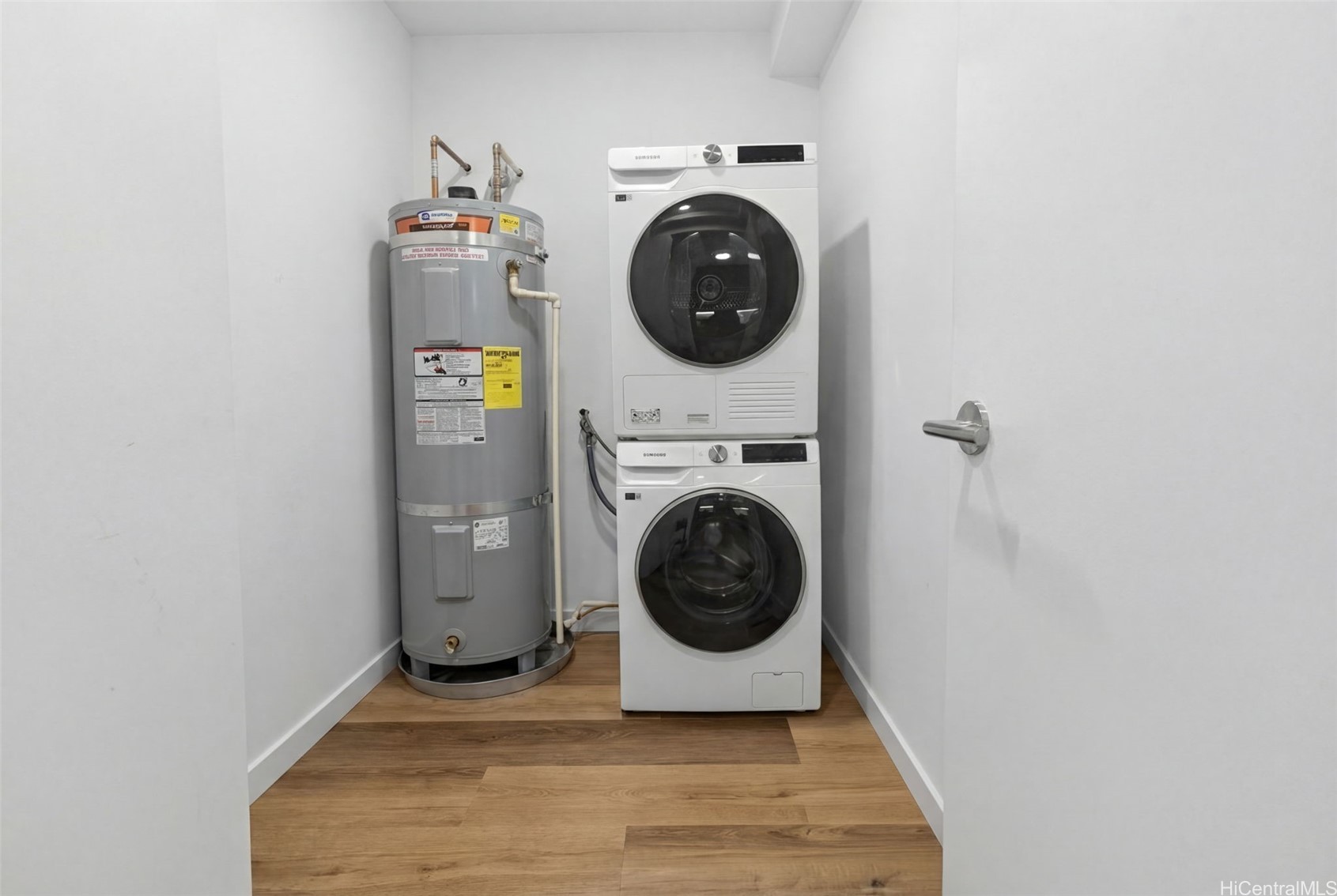 1515 Liona Street 4101