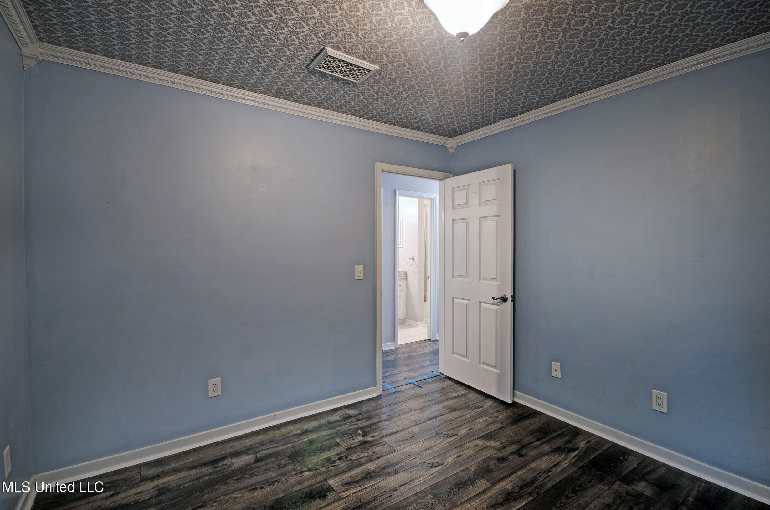 557 Spring Hill Drive