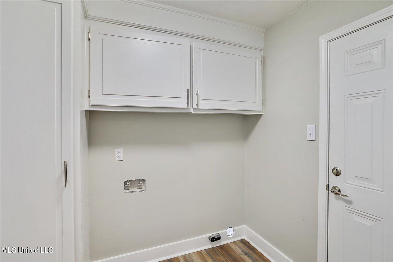 111 N Sweetgum Road