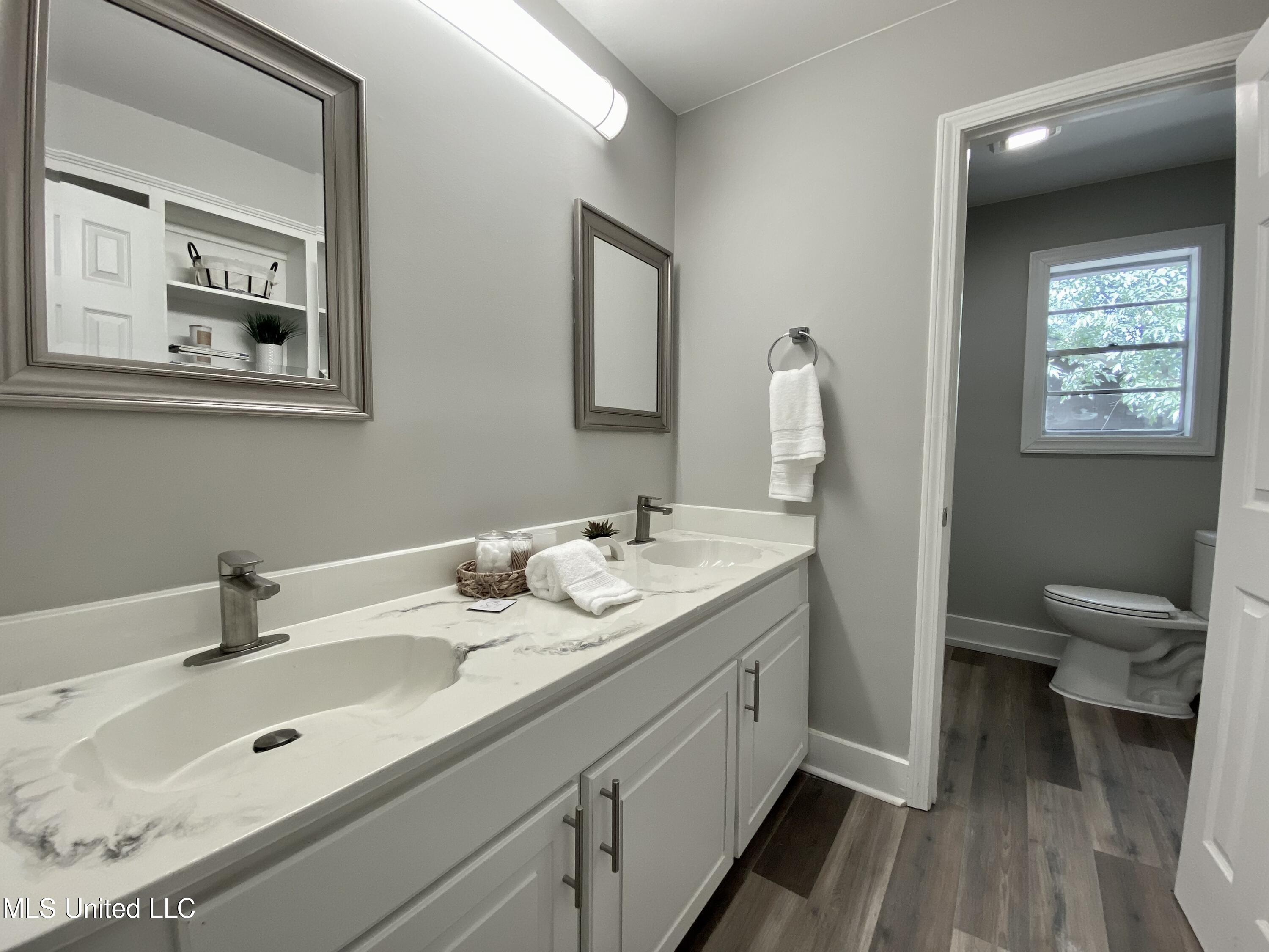 111 N Sweetgum Road