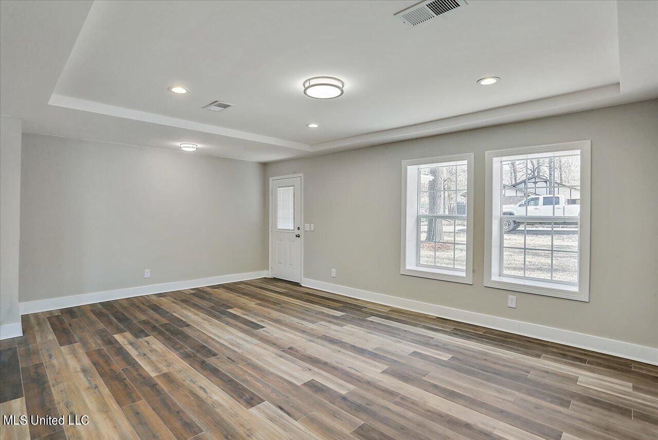 111 N Sweetgum Road