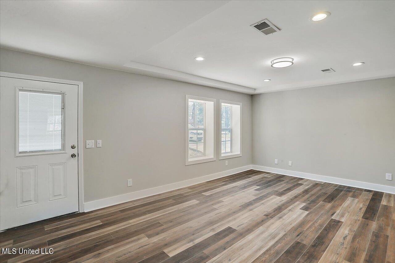 111 N Sweetgum Road
