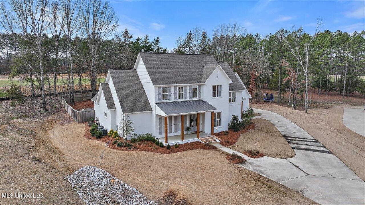 119 Silverleaf Drive