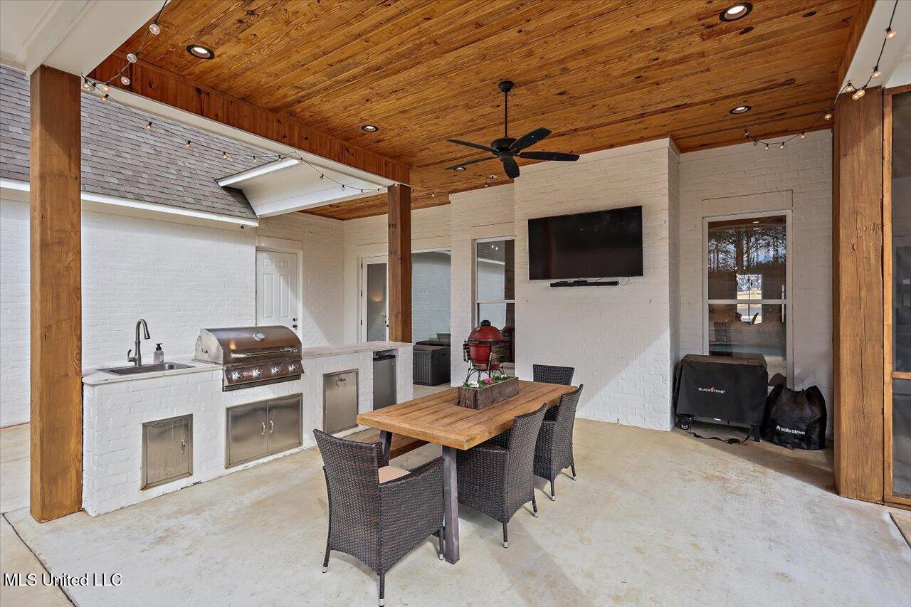 119 Silverleaf Drive