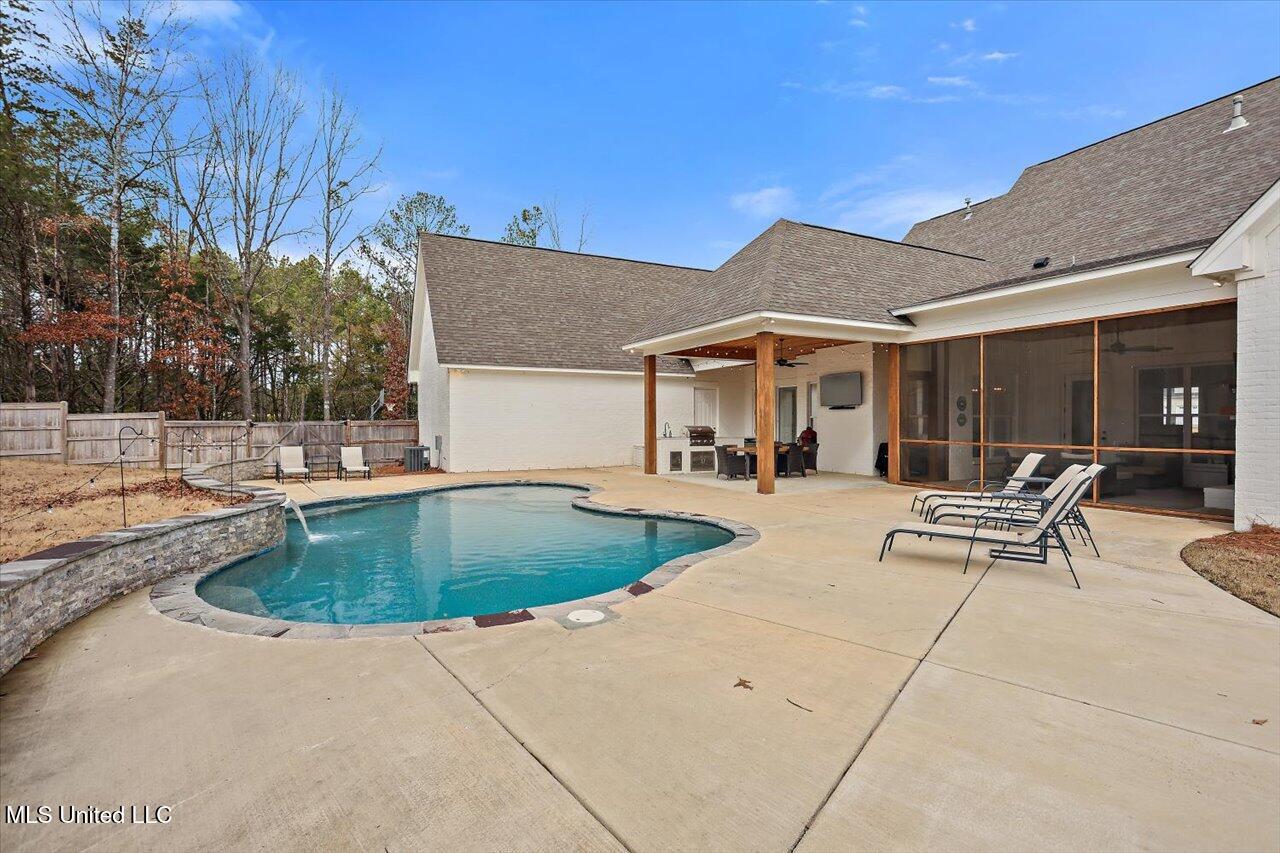119 Silverleaf Drive