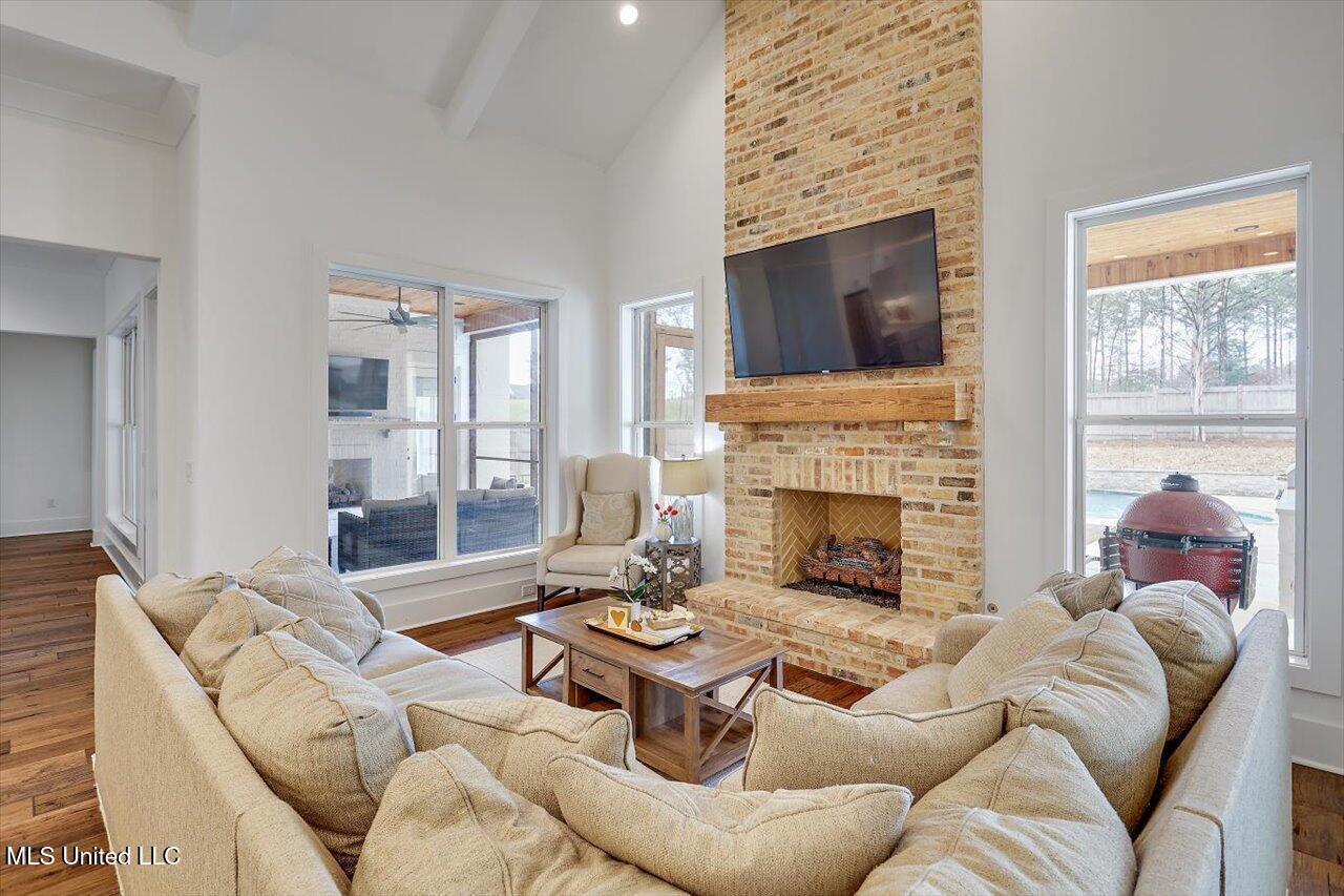 119 Silverleaf Drive
