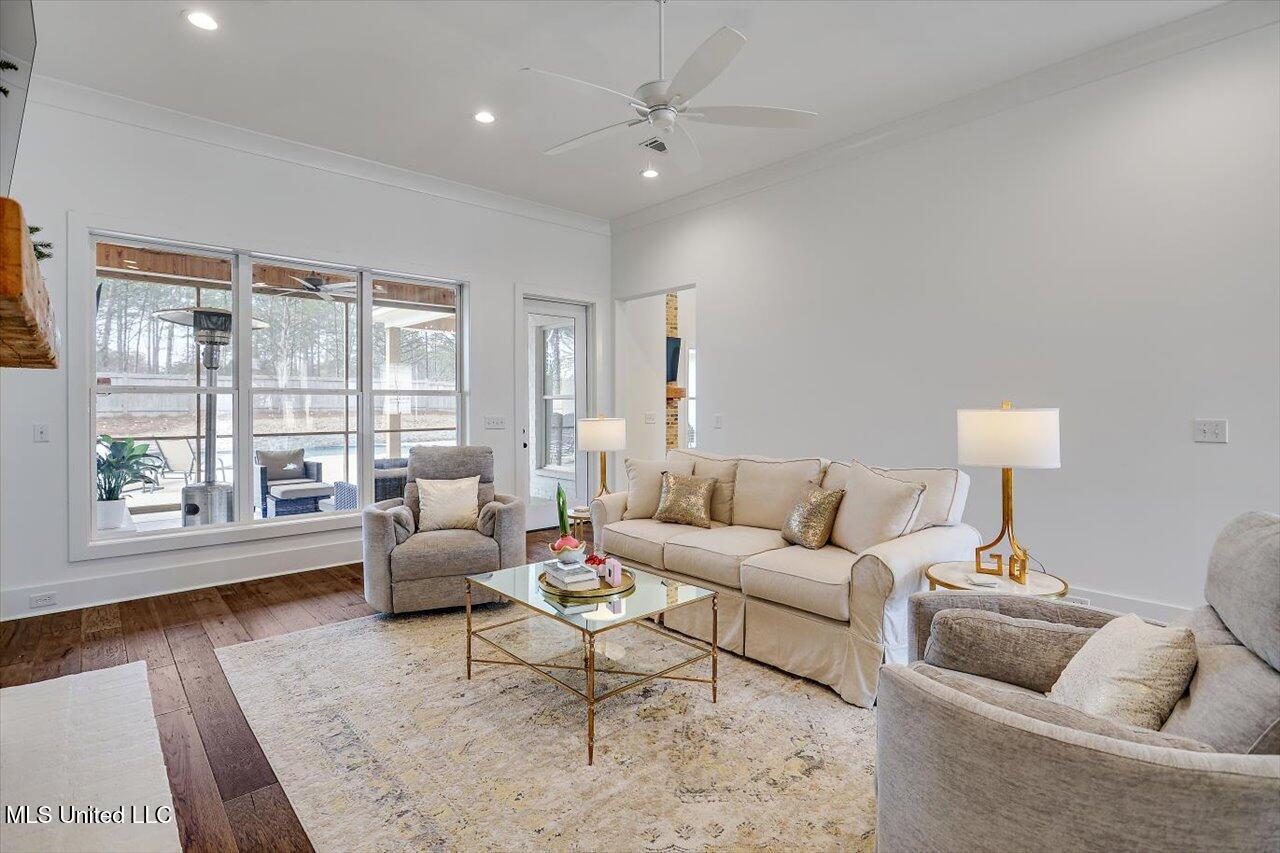 119 Silverleaf Drive