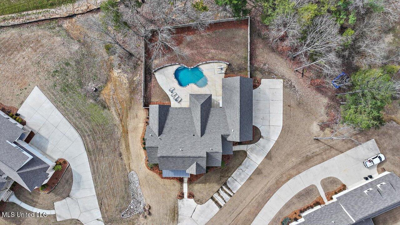119 Silverleaf Drive