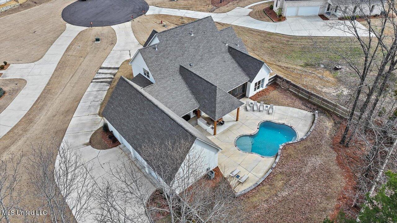 119 Silverleaf Drive