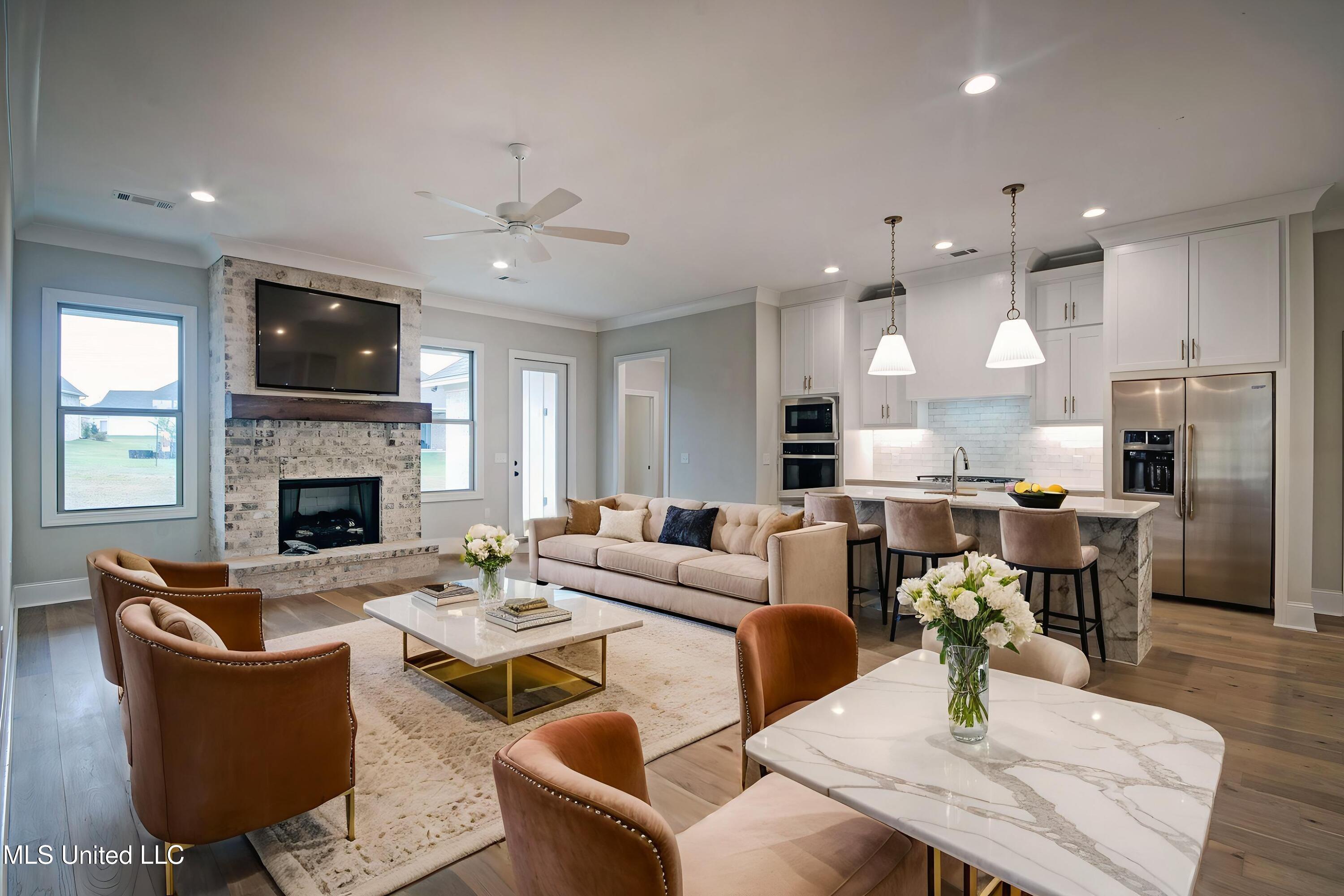 117 Southern Oak Way, Lot 51