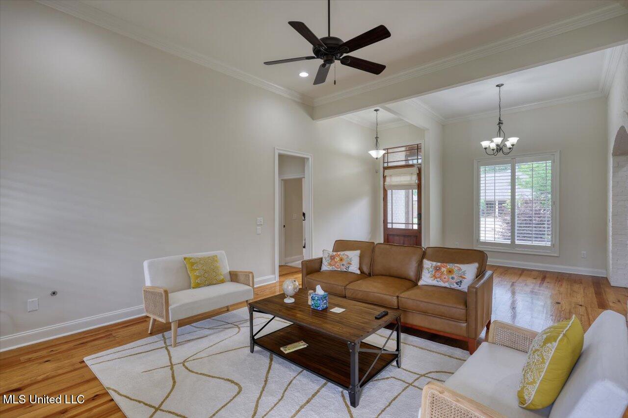 106 Elizabeth Drive