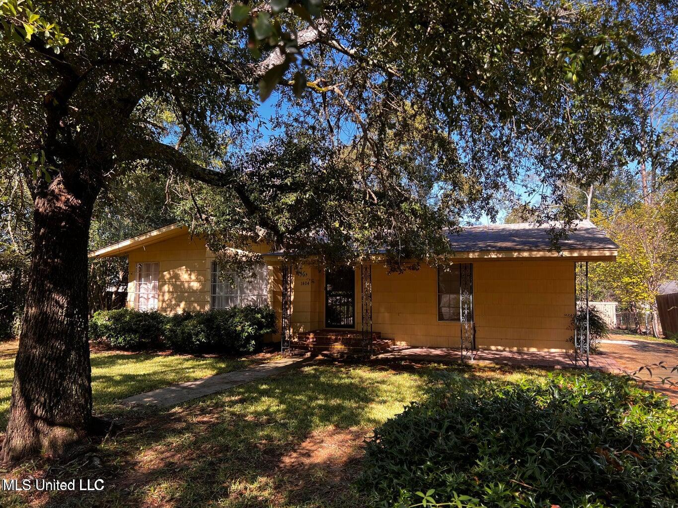 1404 Winchester Street