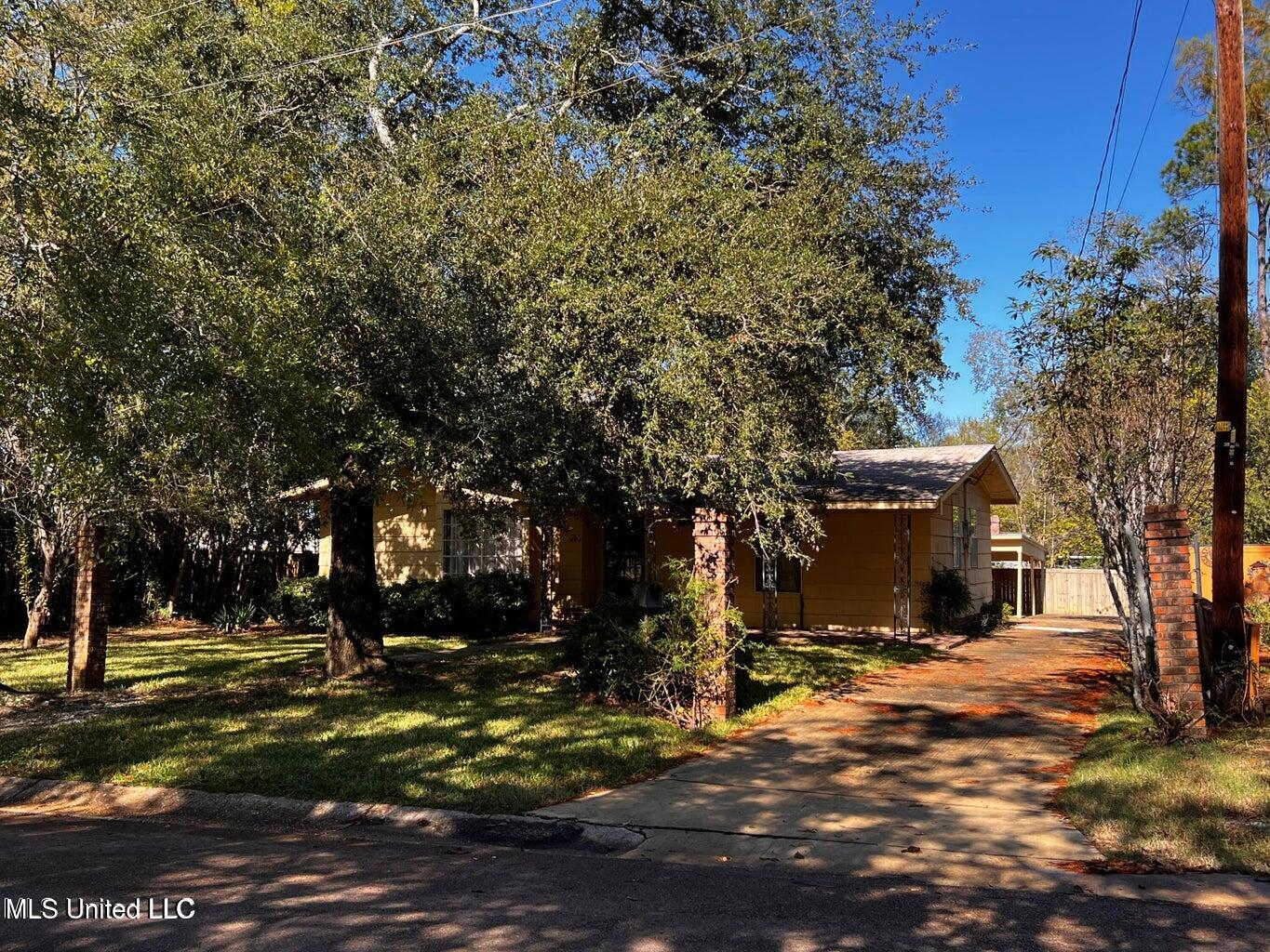 1404 Winchester Street