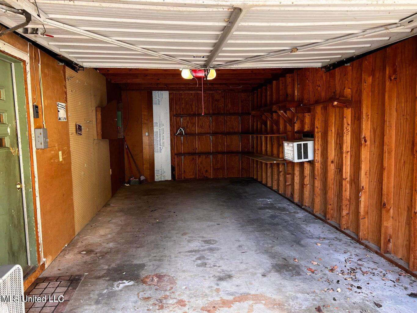 1404 Winchester Street