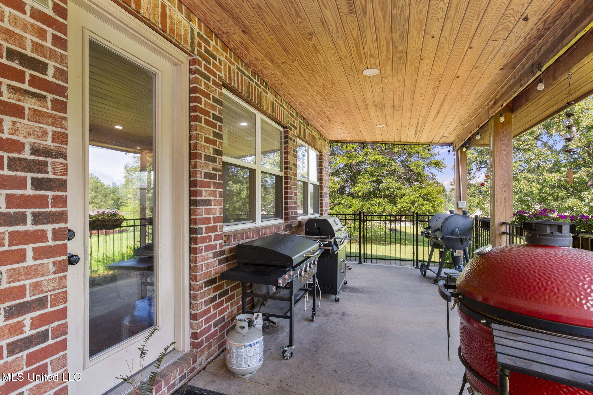 124 Poplar Ridge Drive