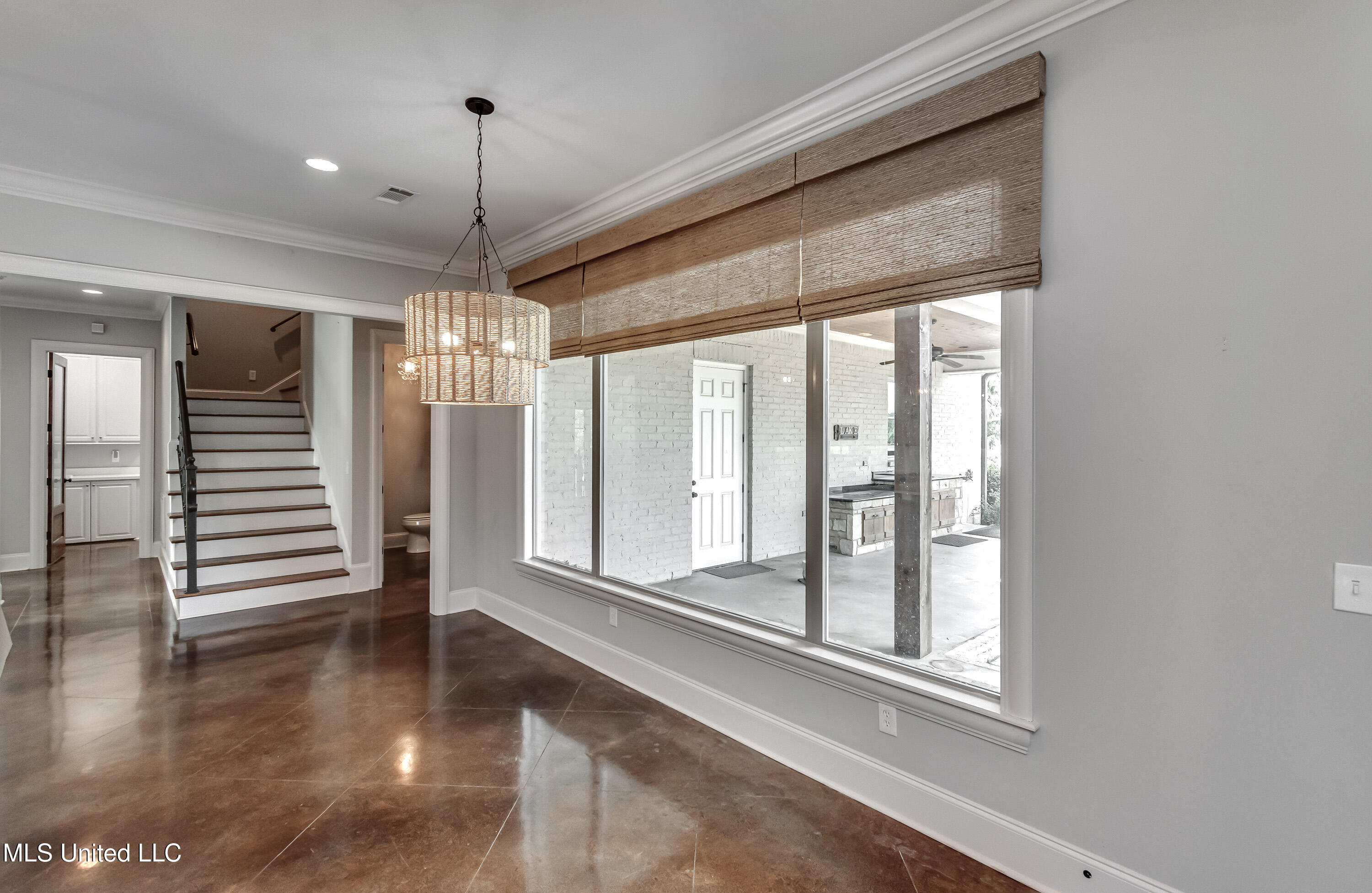294 Dover Lane