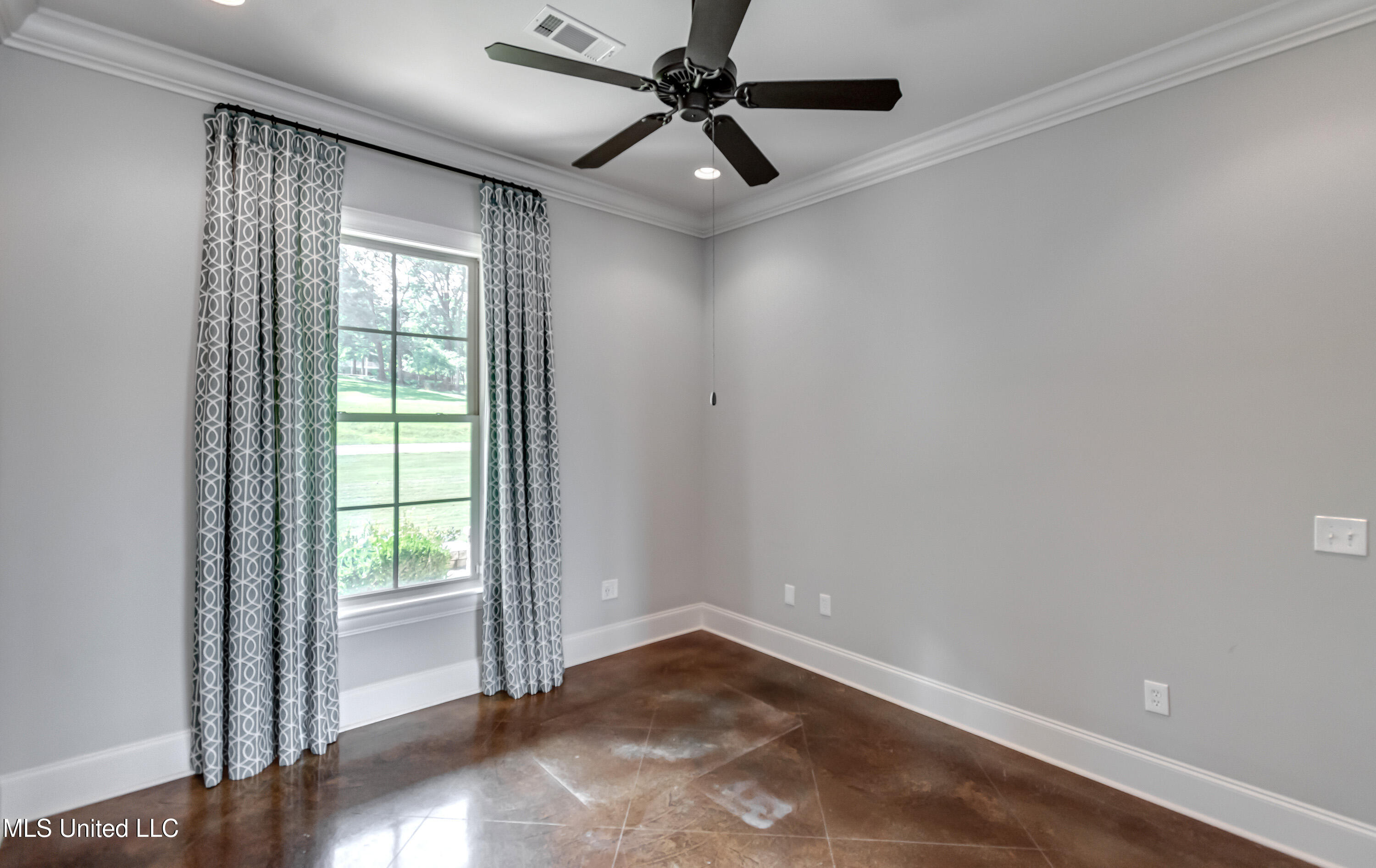 294 Dover Lane