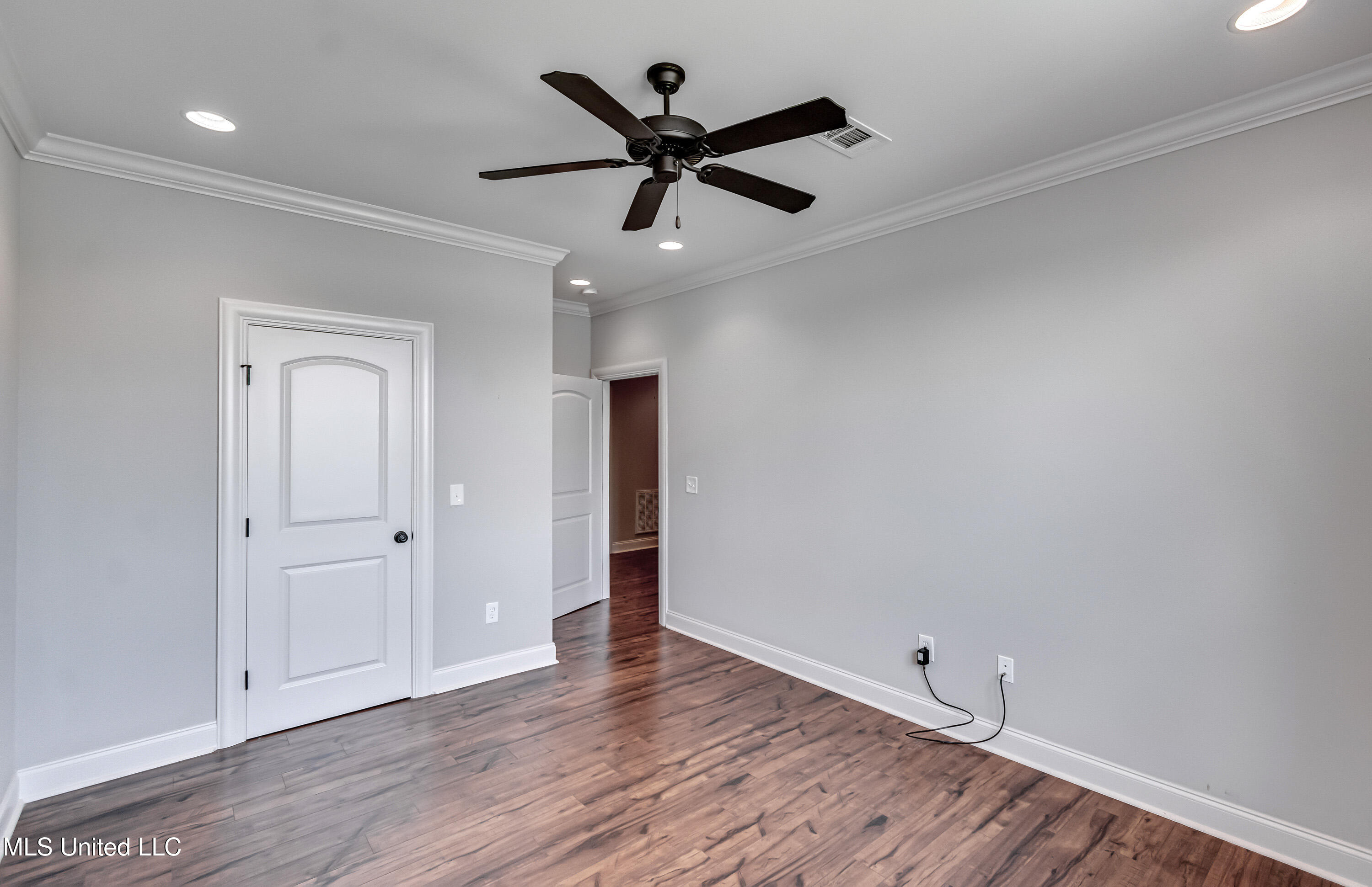 294 Dover Lane