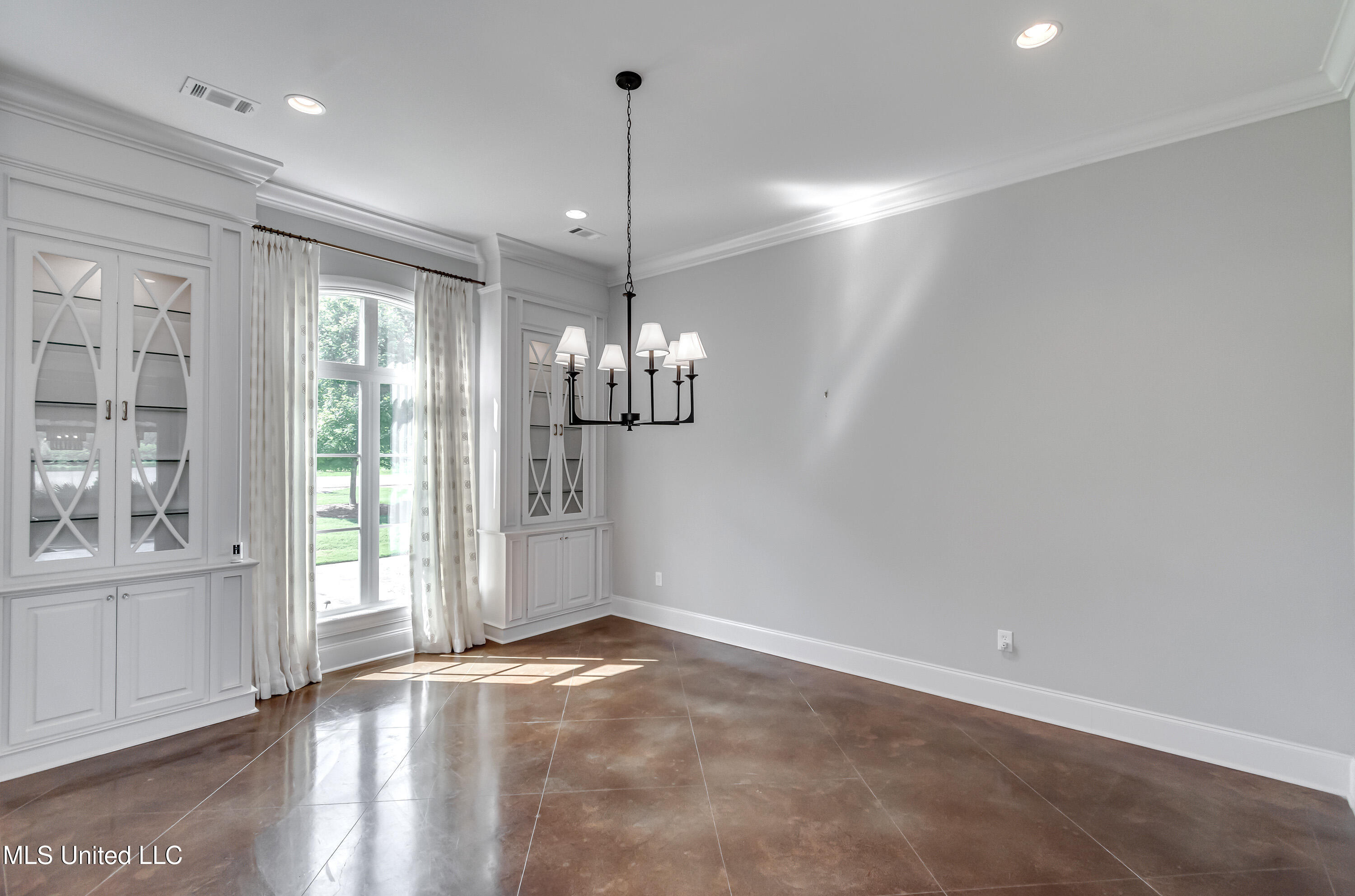 294 Dover Lane