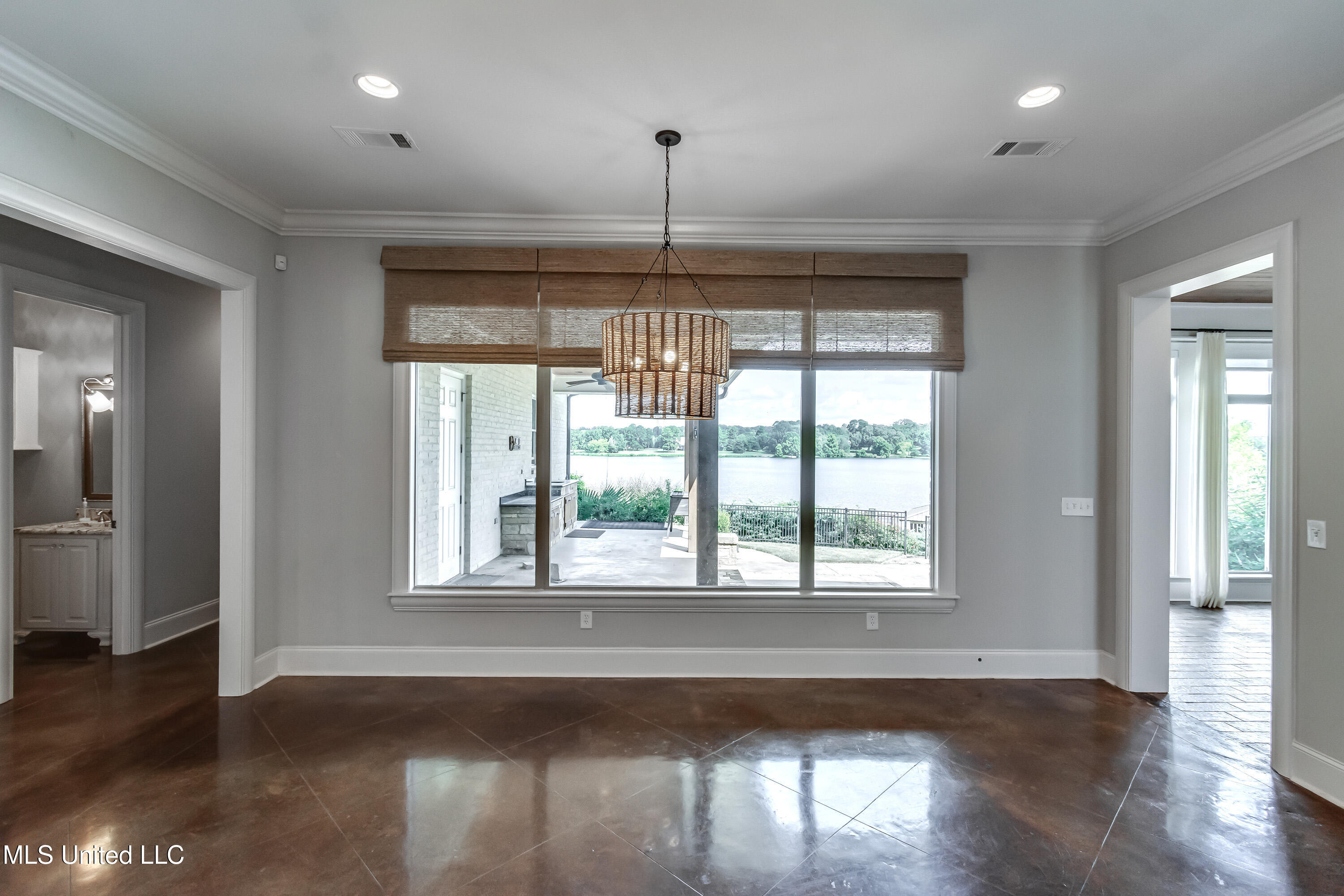 294 Dover Lane