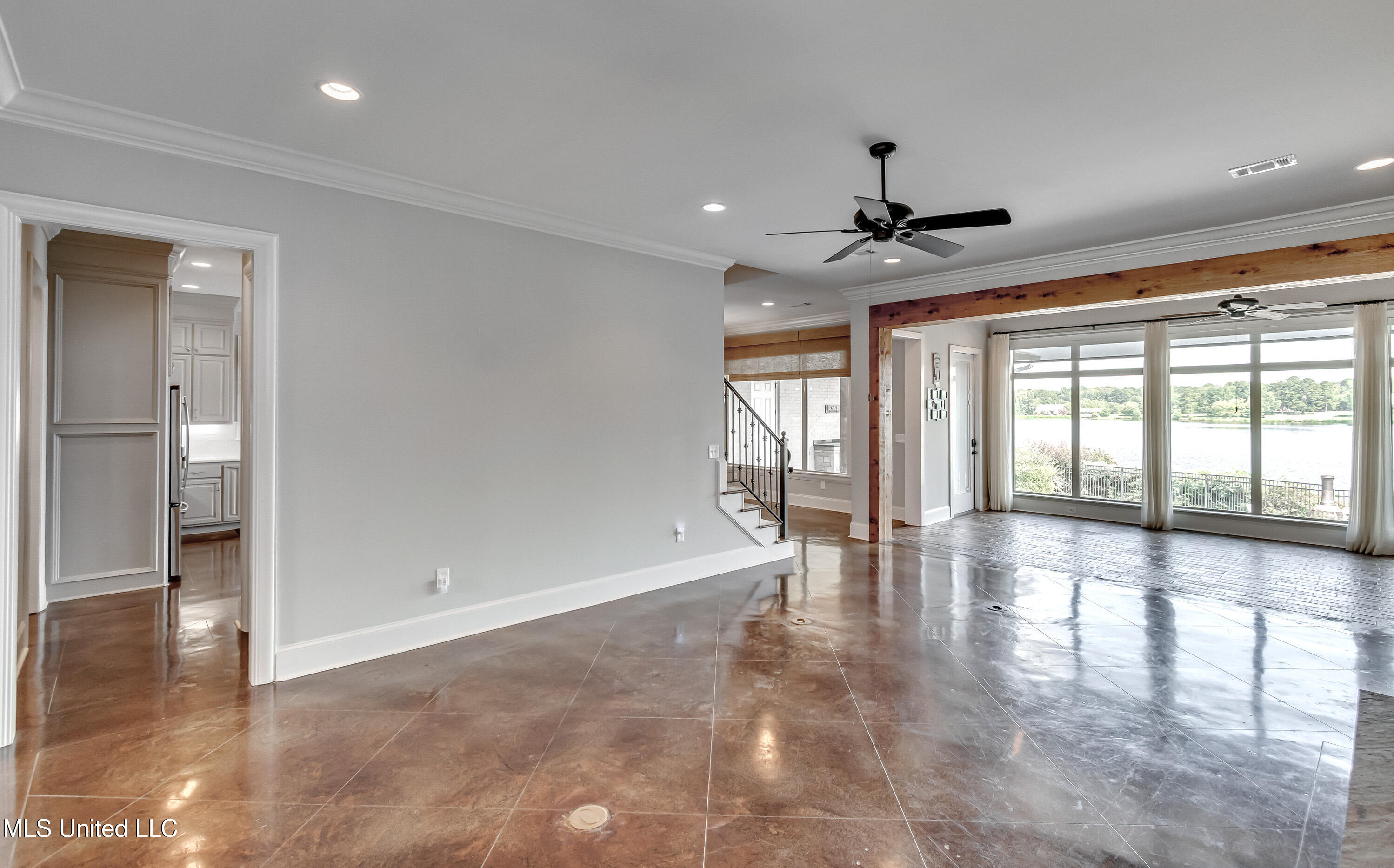 294 Dover Lane