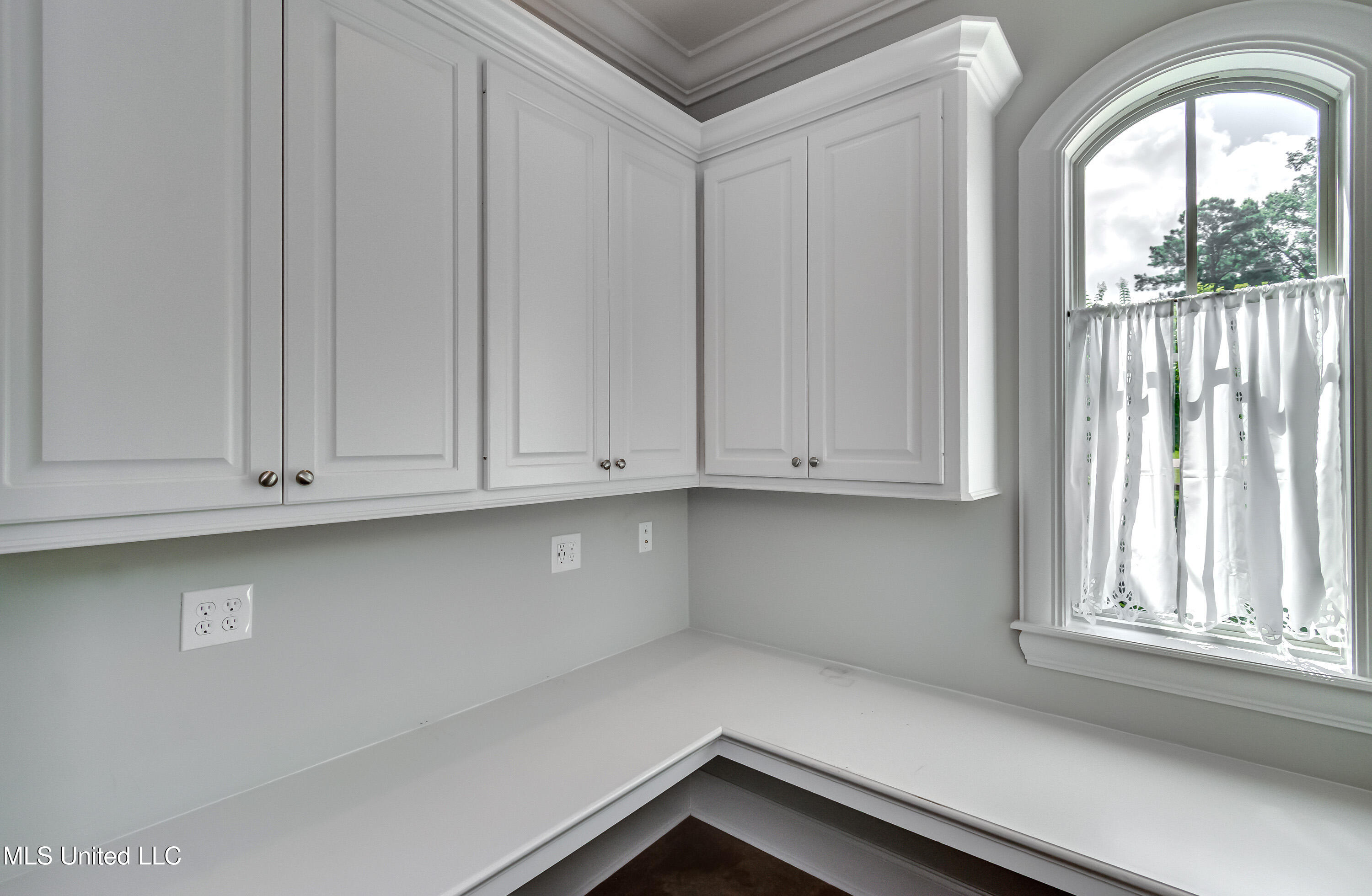 294 Dover Lane
