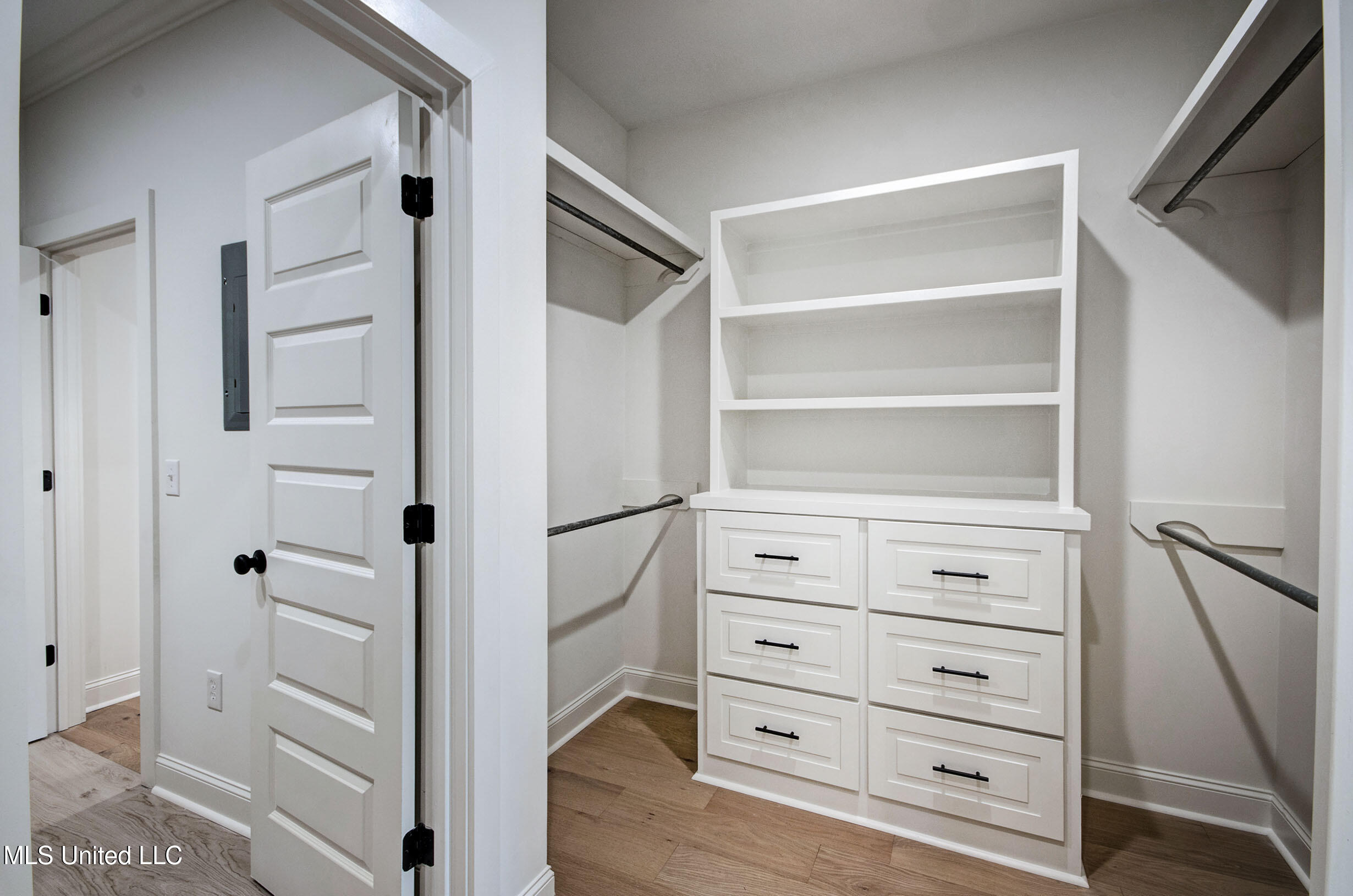 124 Springs Crossing