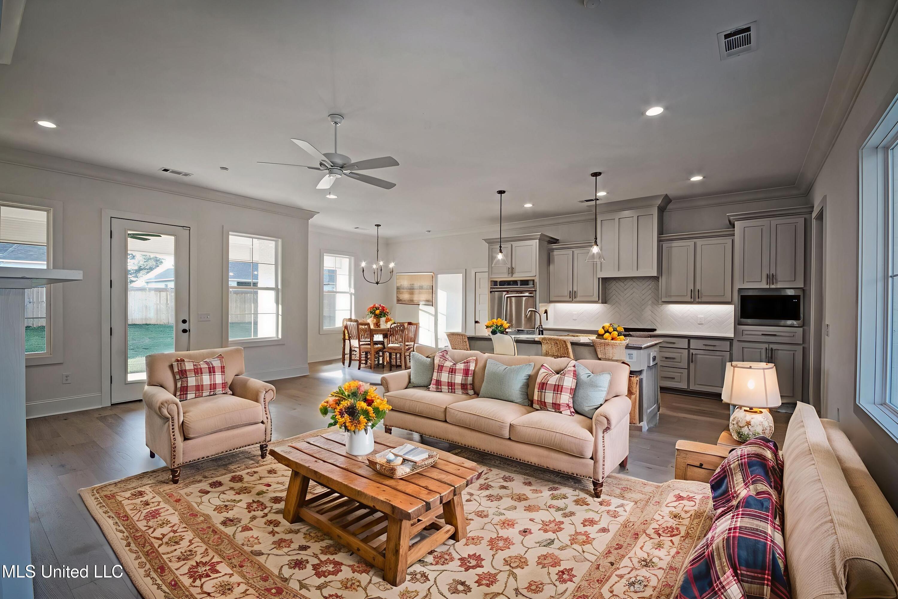 124 Springs Crossing