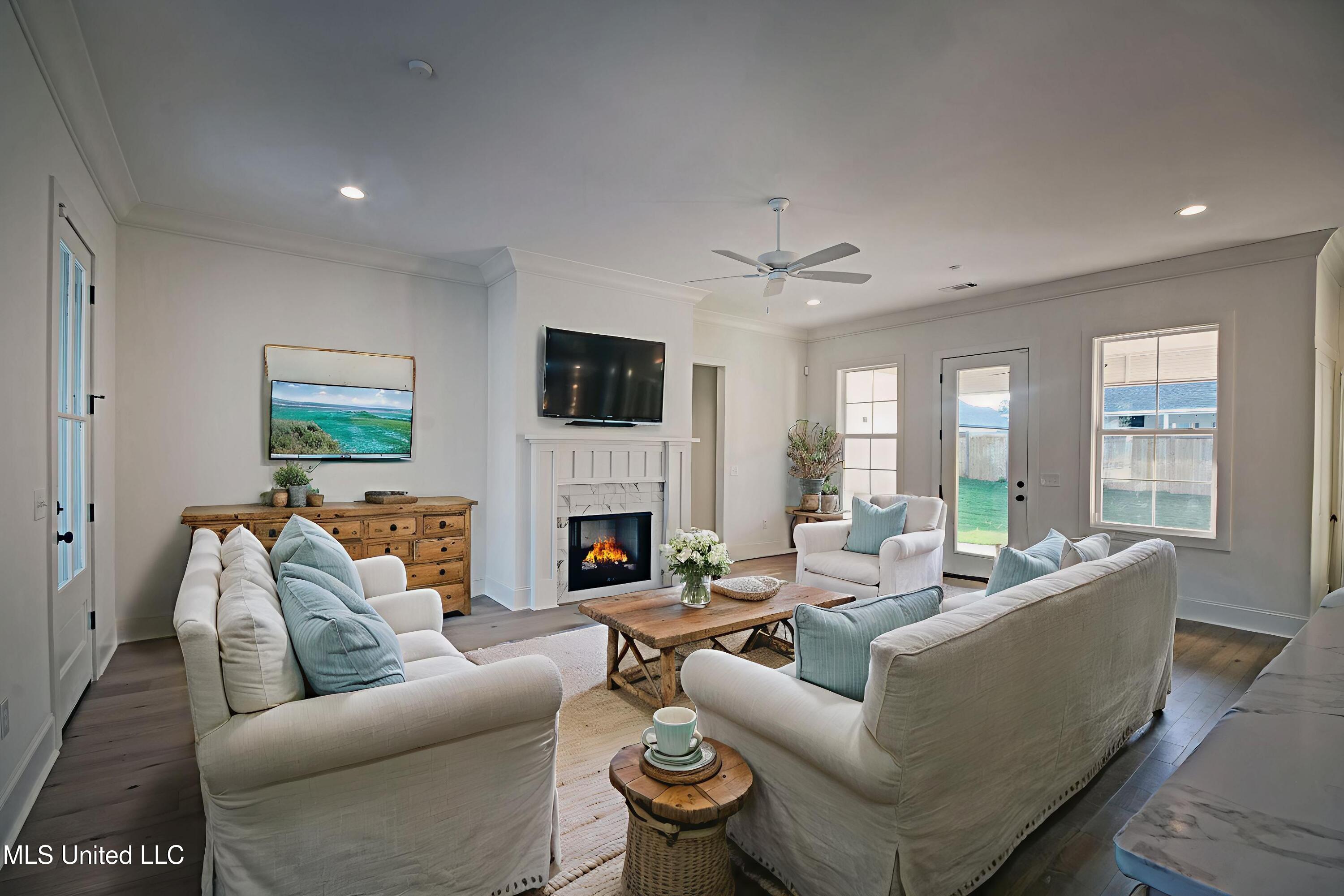 124 Springs Crossing