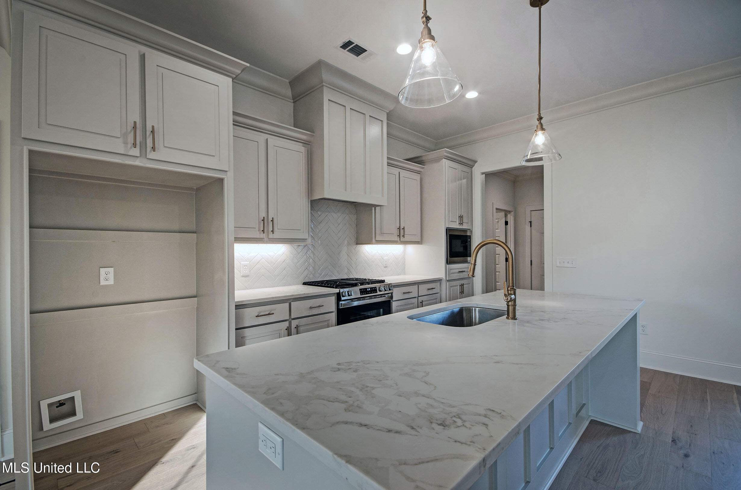 124 Springs Crossing