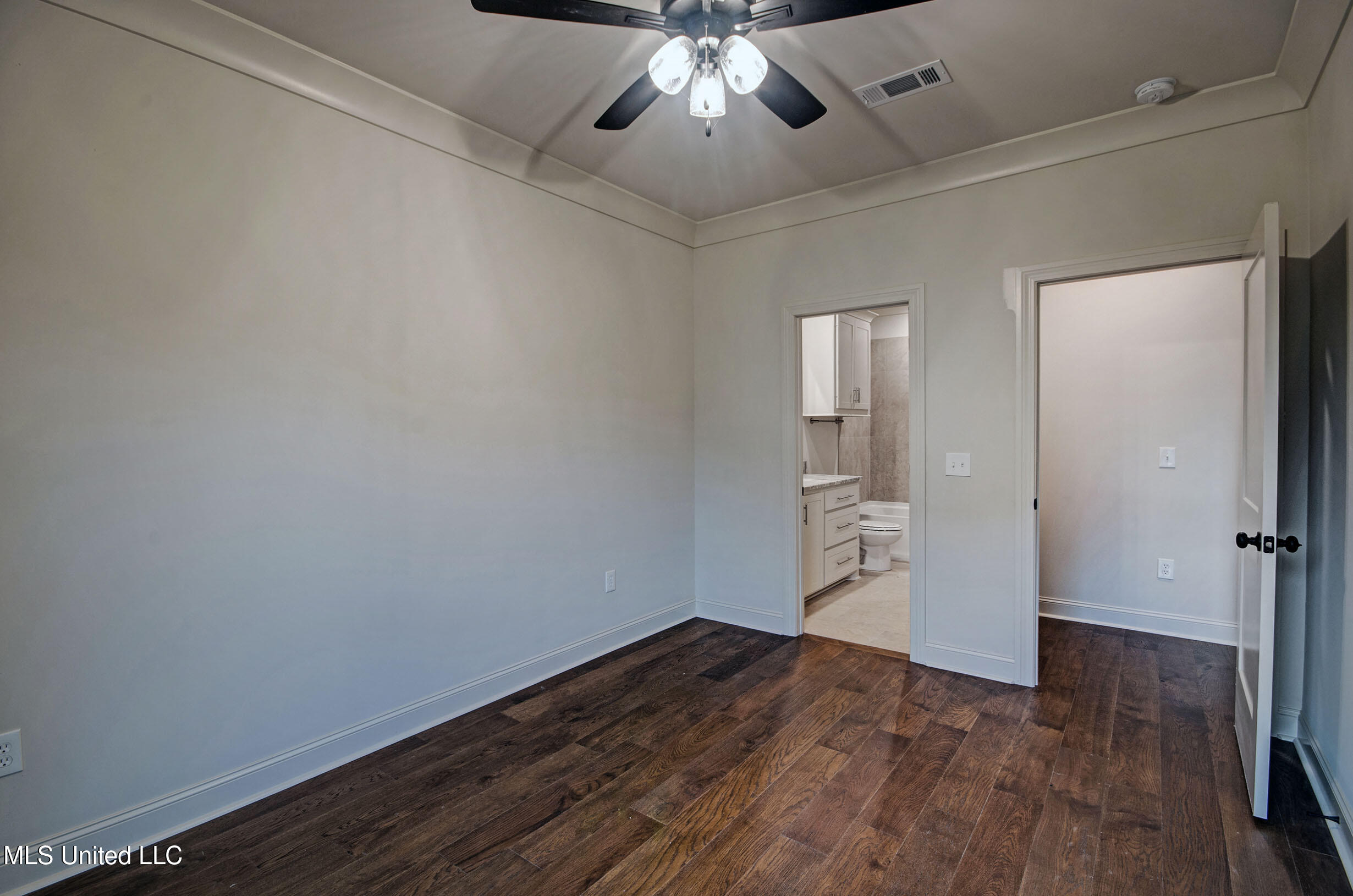 111 Southern Oak Way, Lot 54