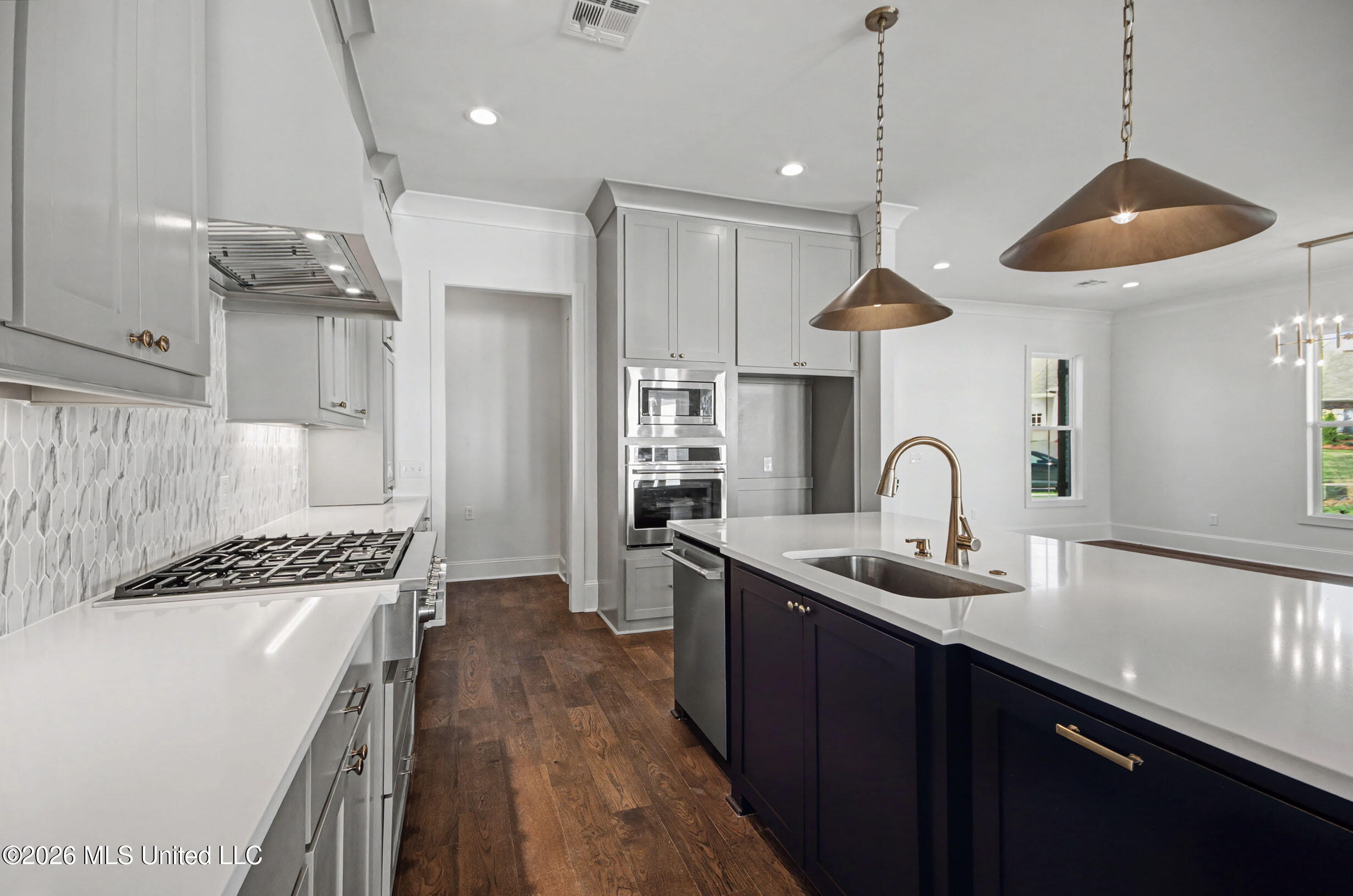 106 Heron'S Bay Circle