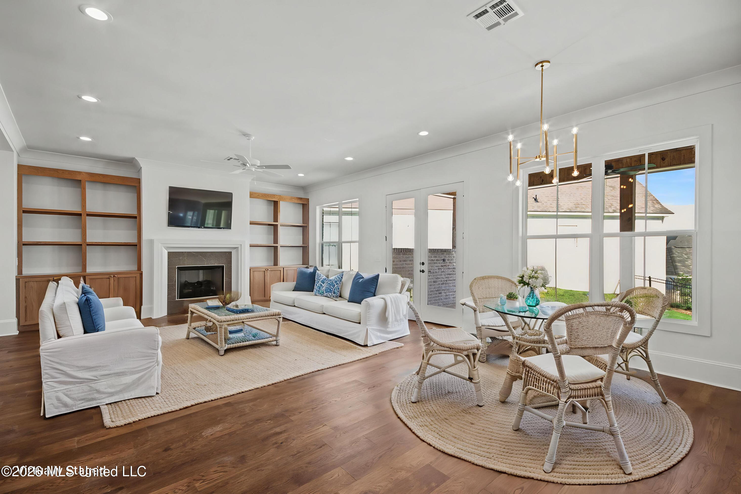 106 Heron'S Bay Circle