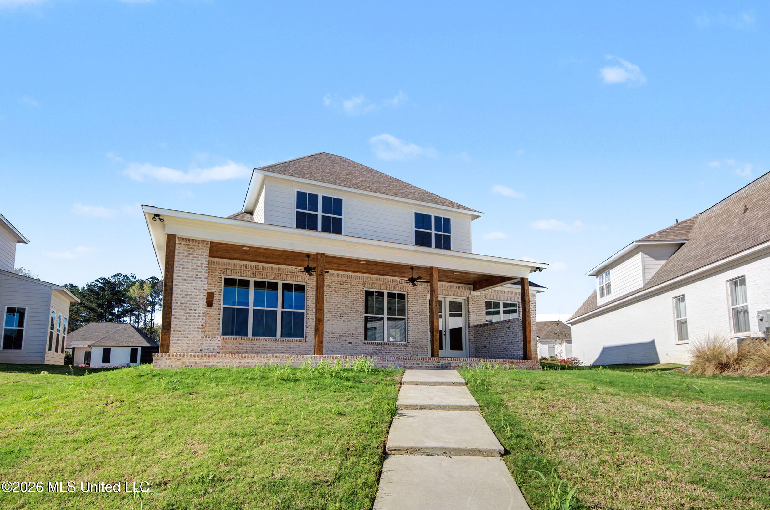 106 Heron'S Bay Circle