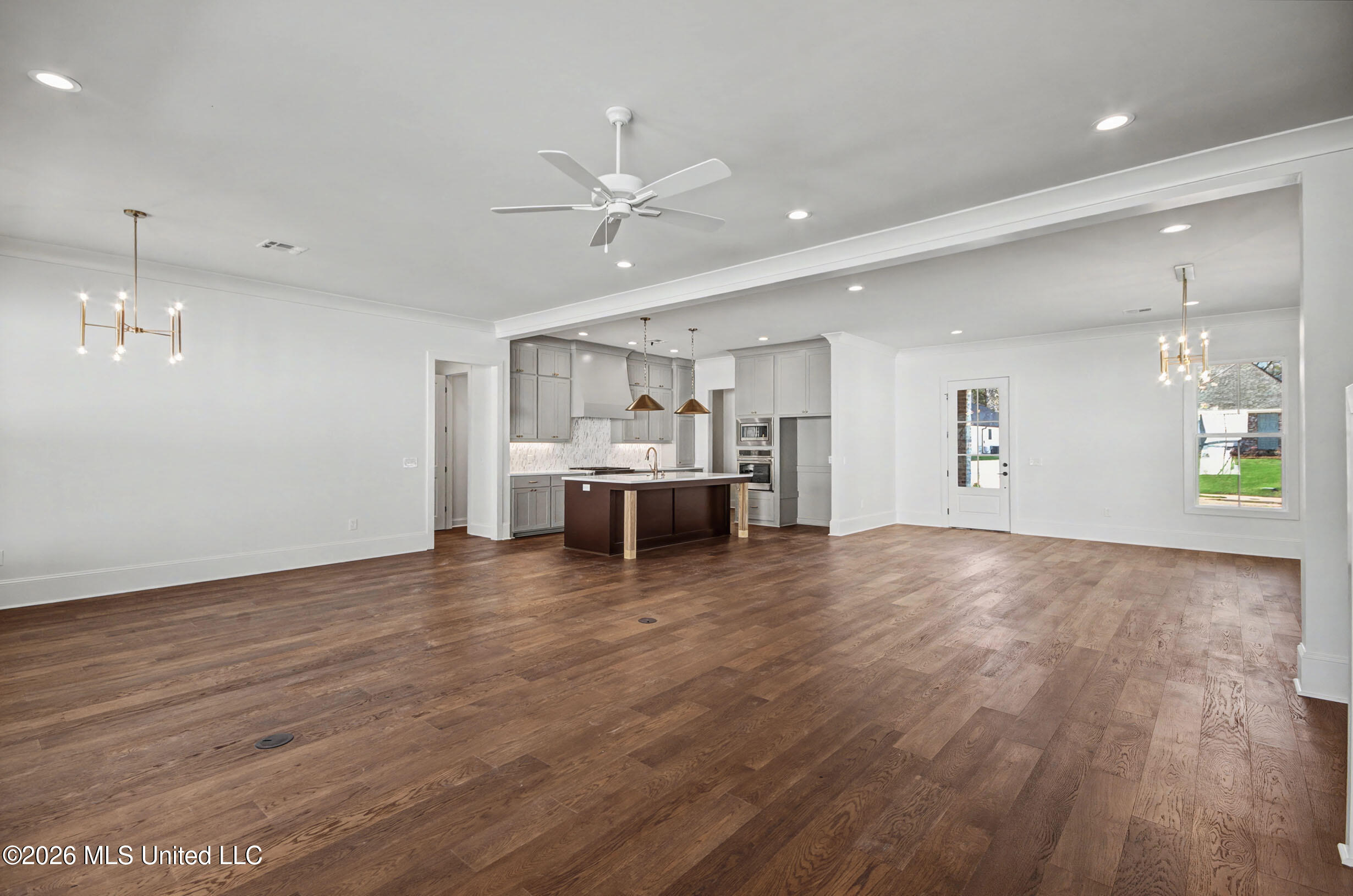 106 Heron'S Bay Circle